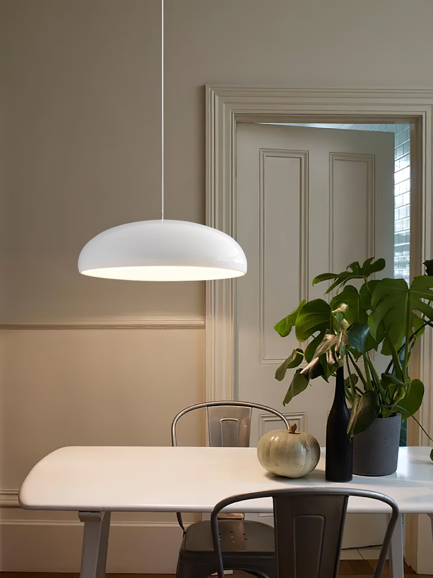 Dalem Minimalist Pendant Lamp-Neutral Decor