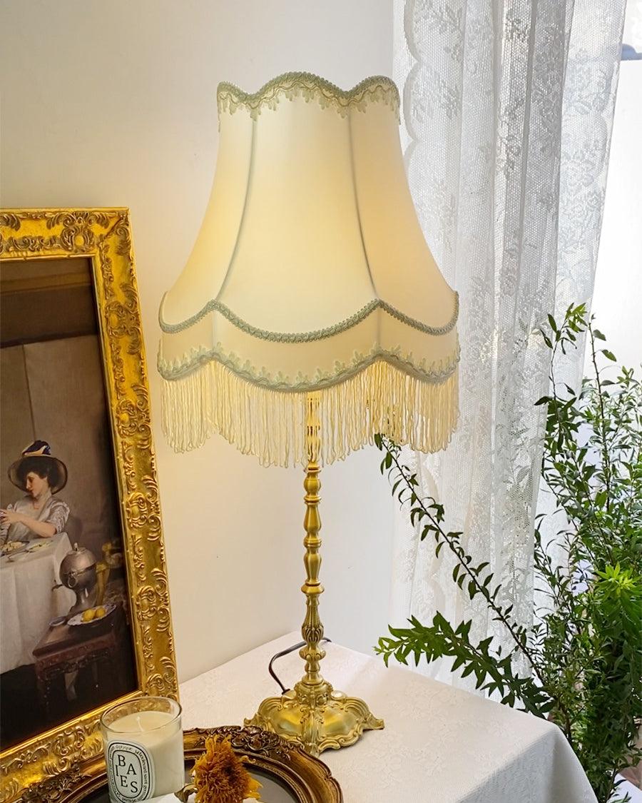 Octavia Vintage Table Lamp-Neutral Decor