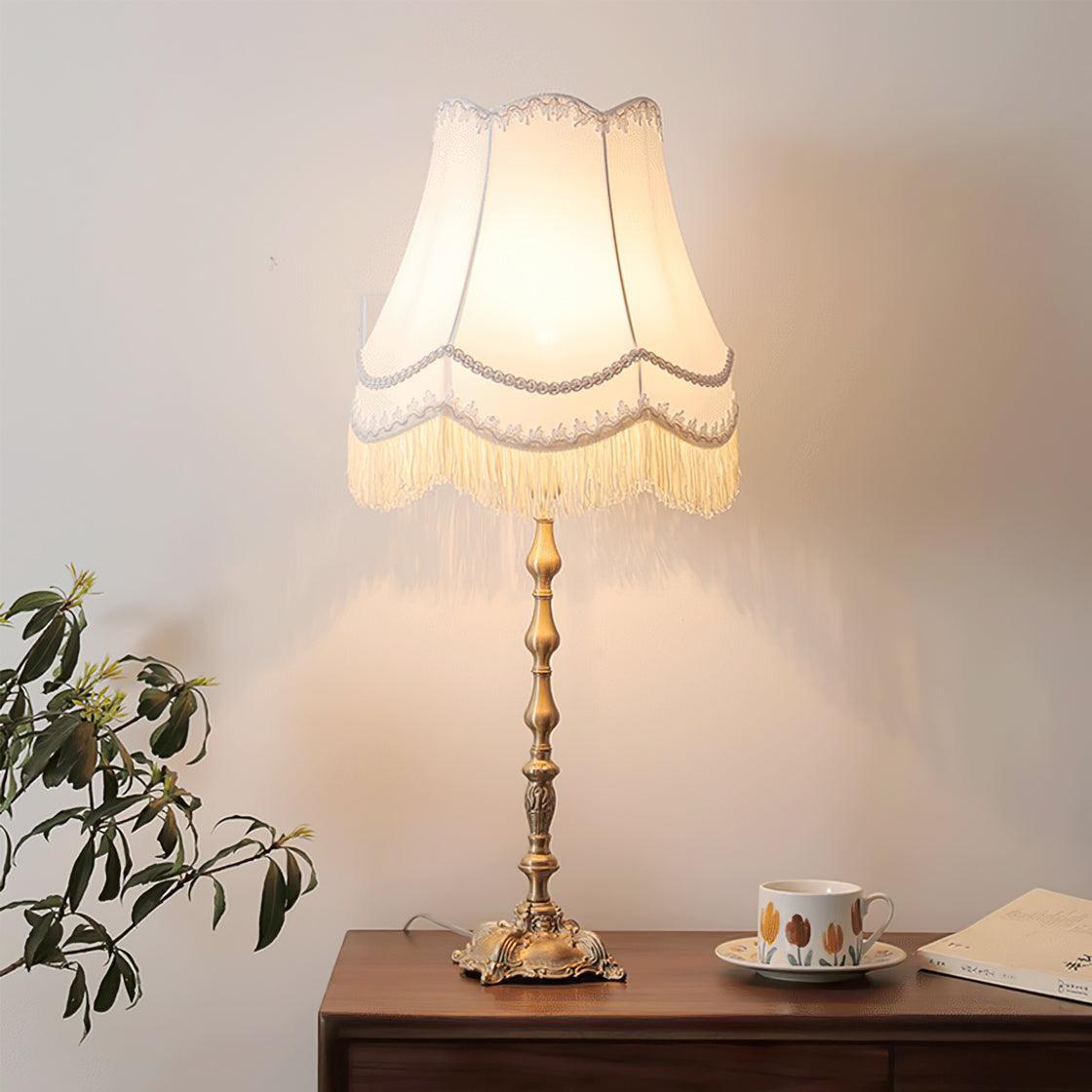 Octavia Vintage Table Lamp-Neutral Decor