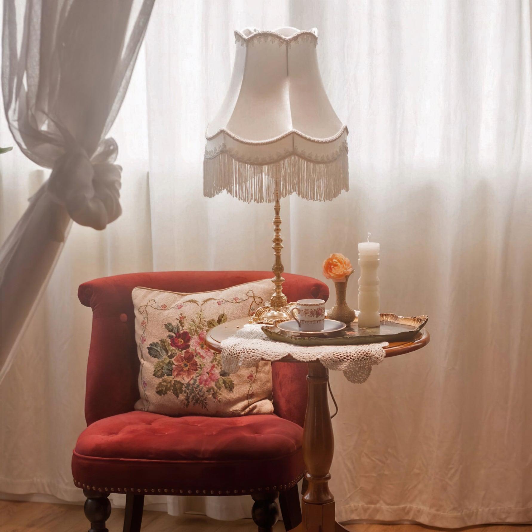 Octavia Vintage Table Lamp-Neutral Decor