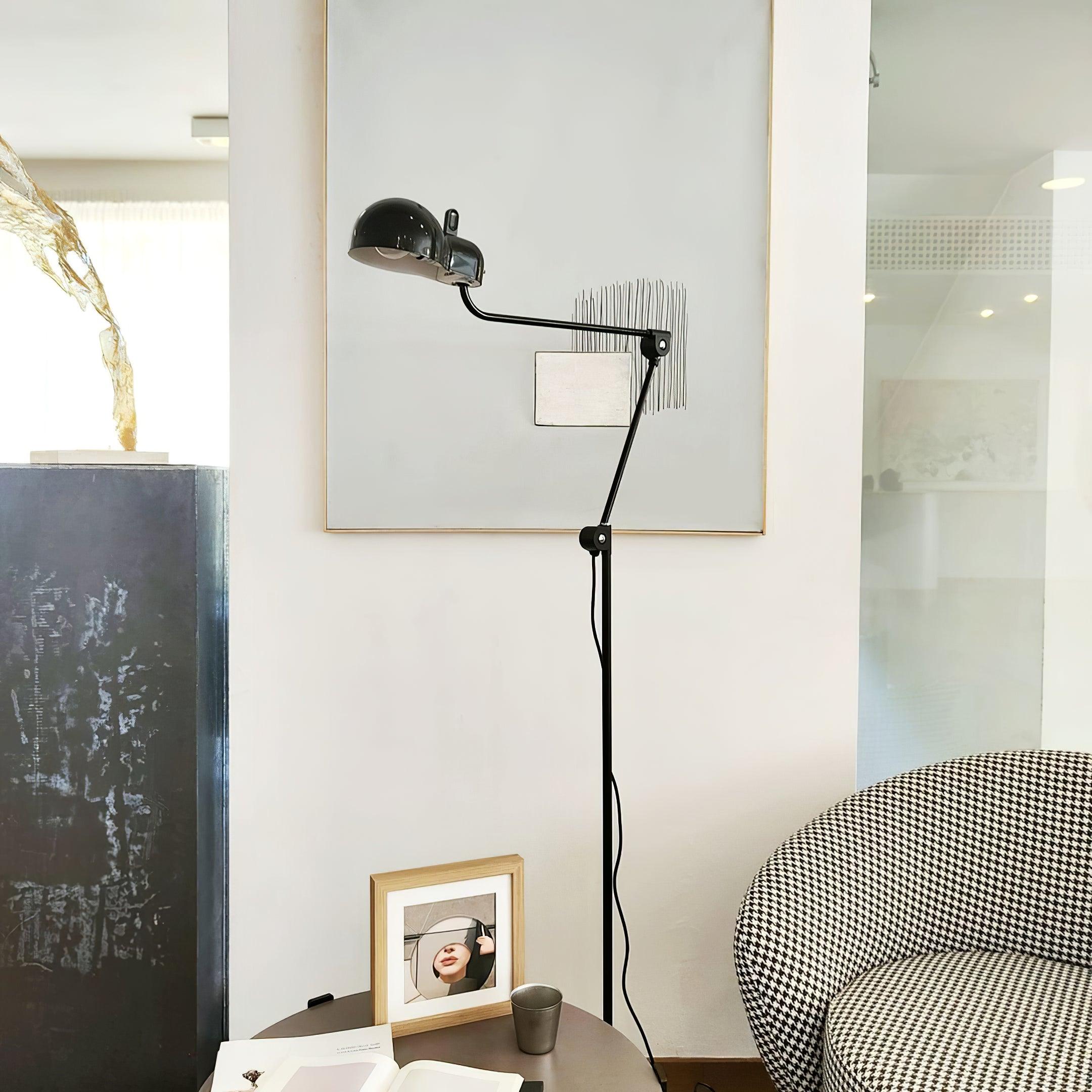 Rouge Floor Lamp