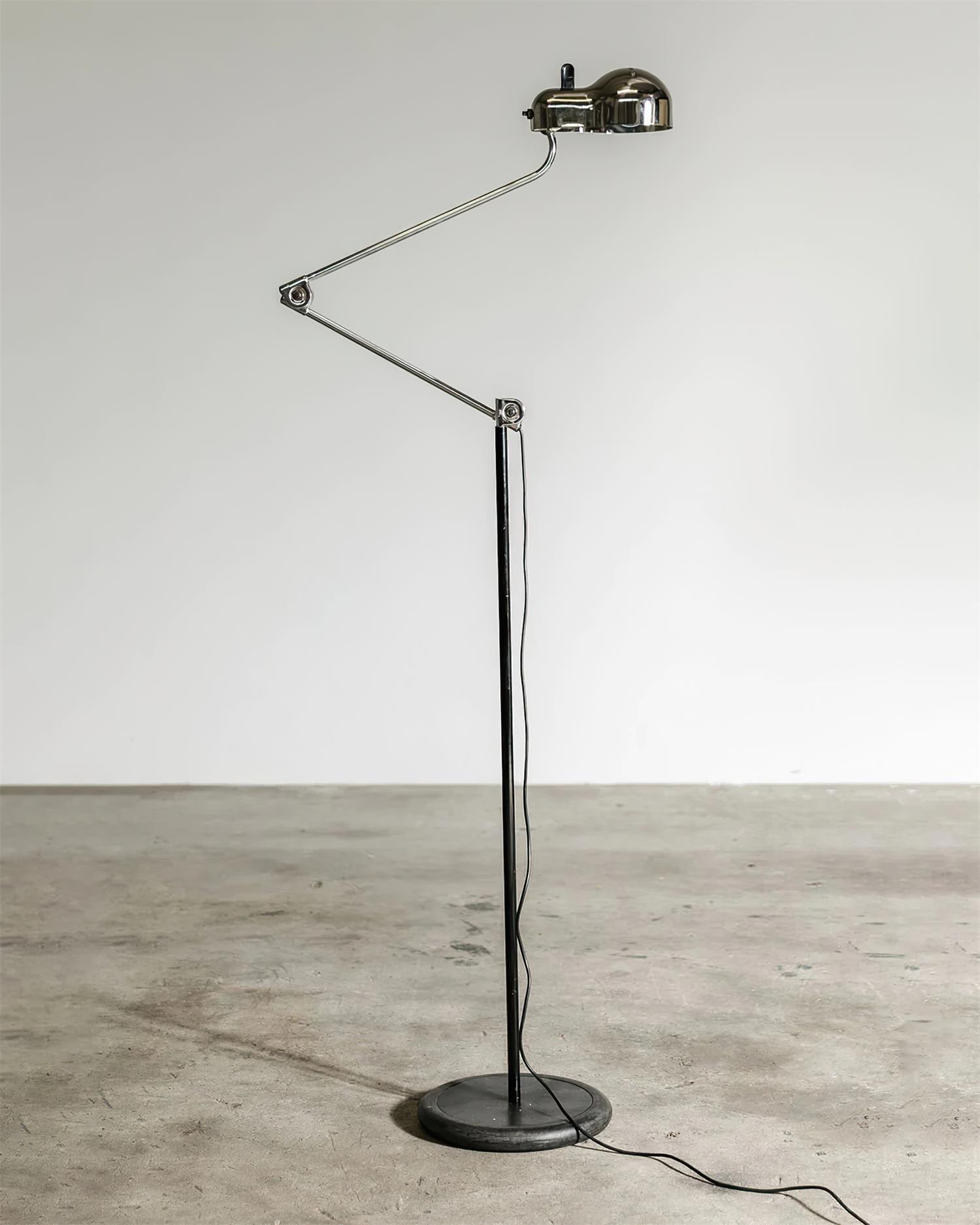 Rouge Floor Lamp