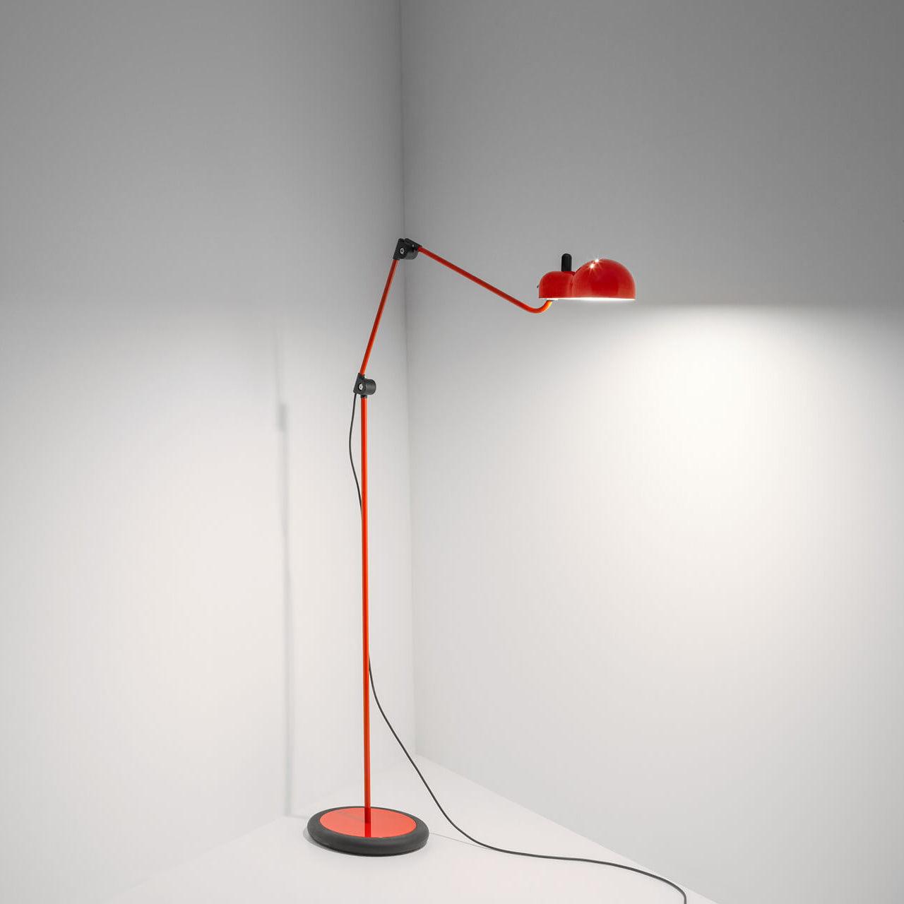 Rouge Floor Lamp