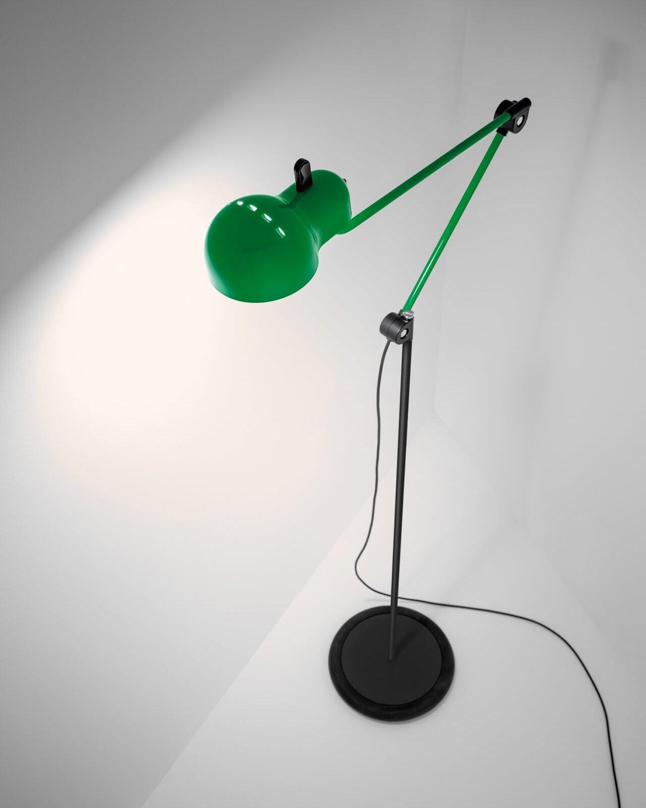 Rouge Floor Lamp