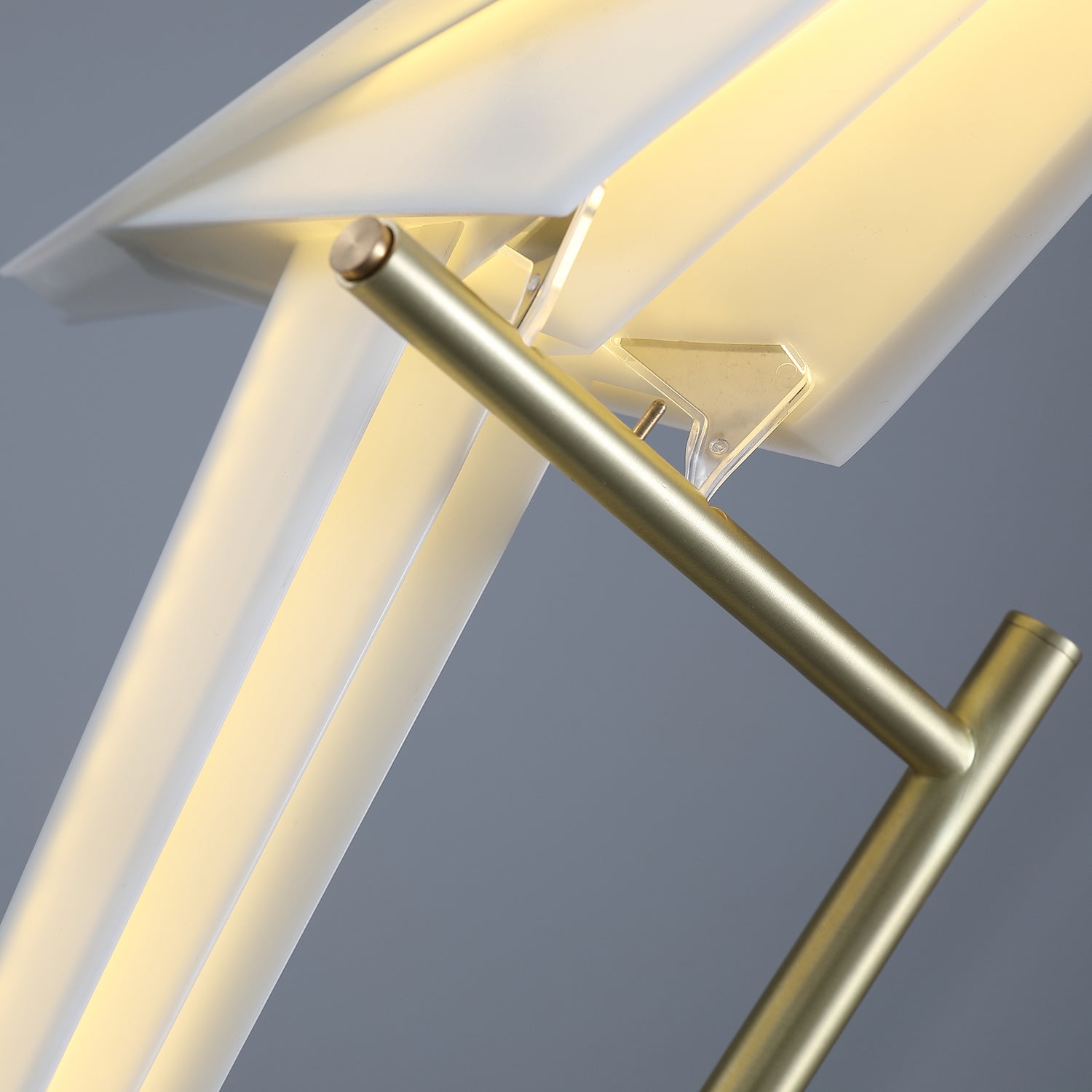 Vioran Aluminum Industrial Floor Lamp-Neutral Decor