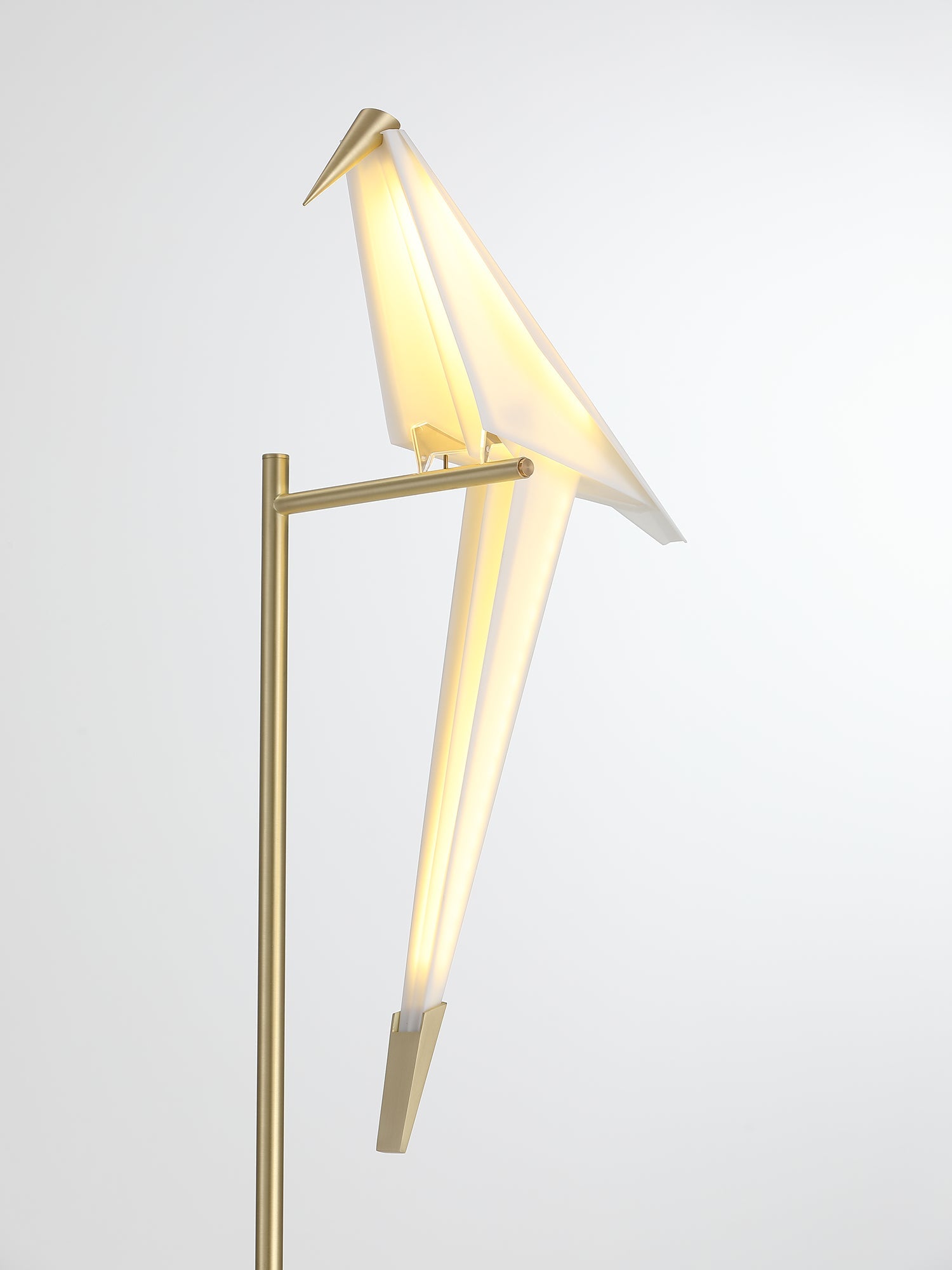 Vioran Aluminum Industrial Floor Lamp-Neutral Decor