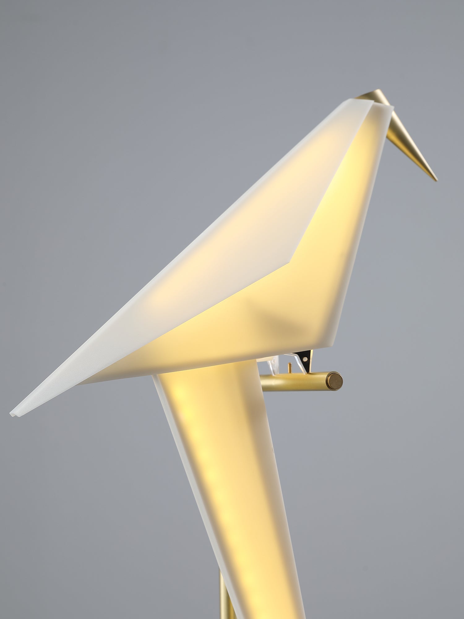 Kaelora Contemporary Table Lamp-Neutral Decor
