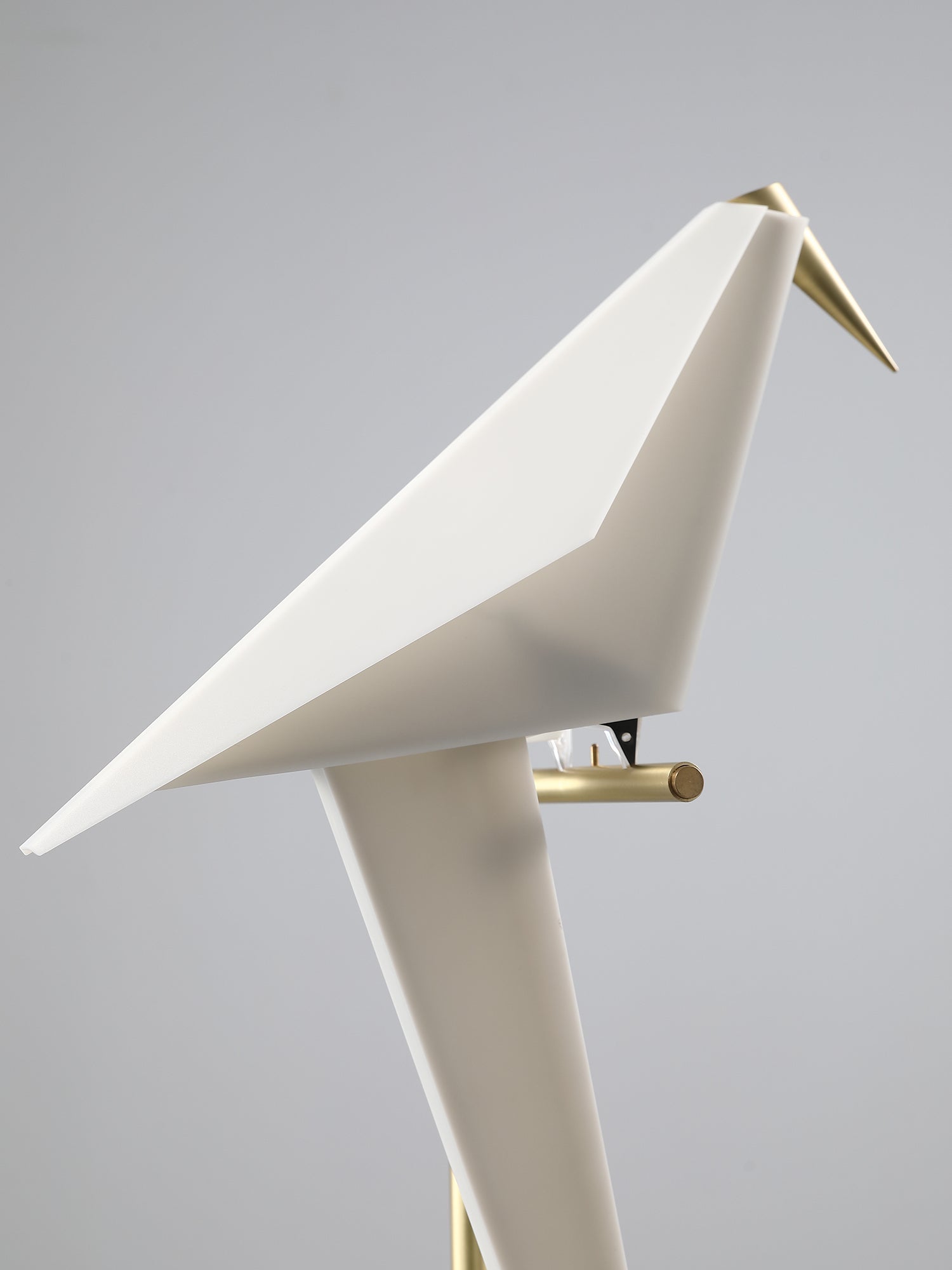 Kaelora Contemporary Table Lamp-Neutral Decor