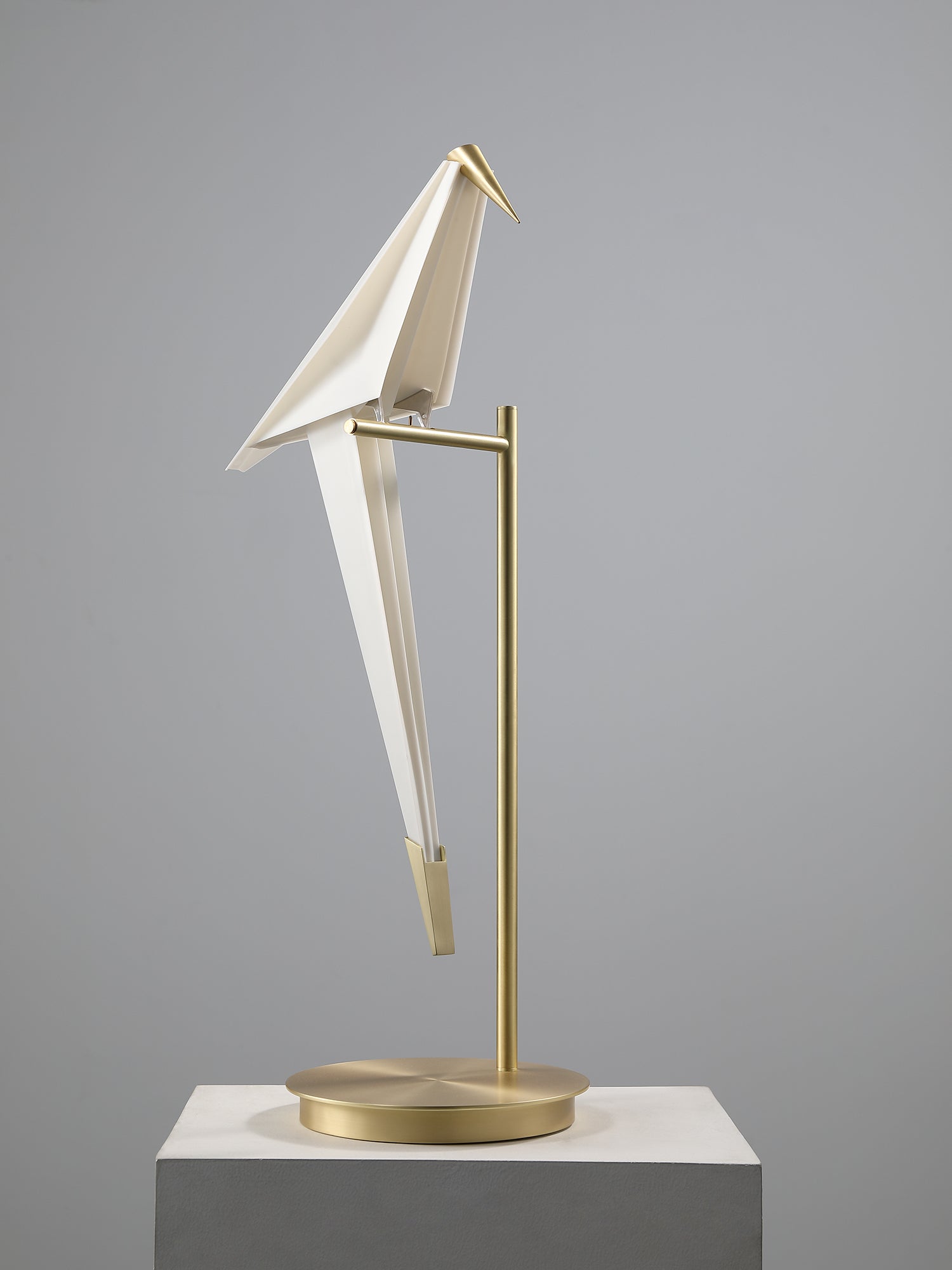 Kaelora Contemporary Table Lamp-Neutral Decor