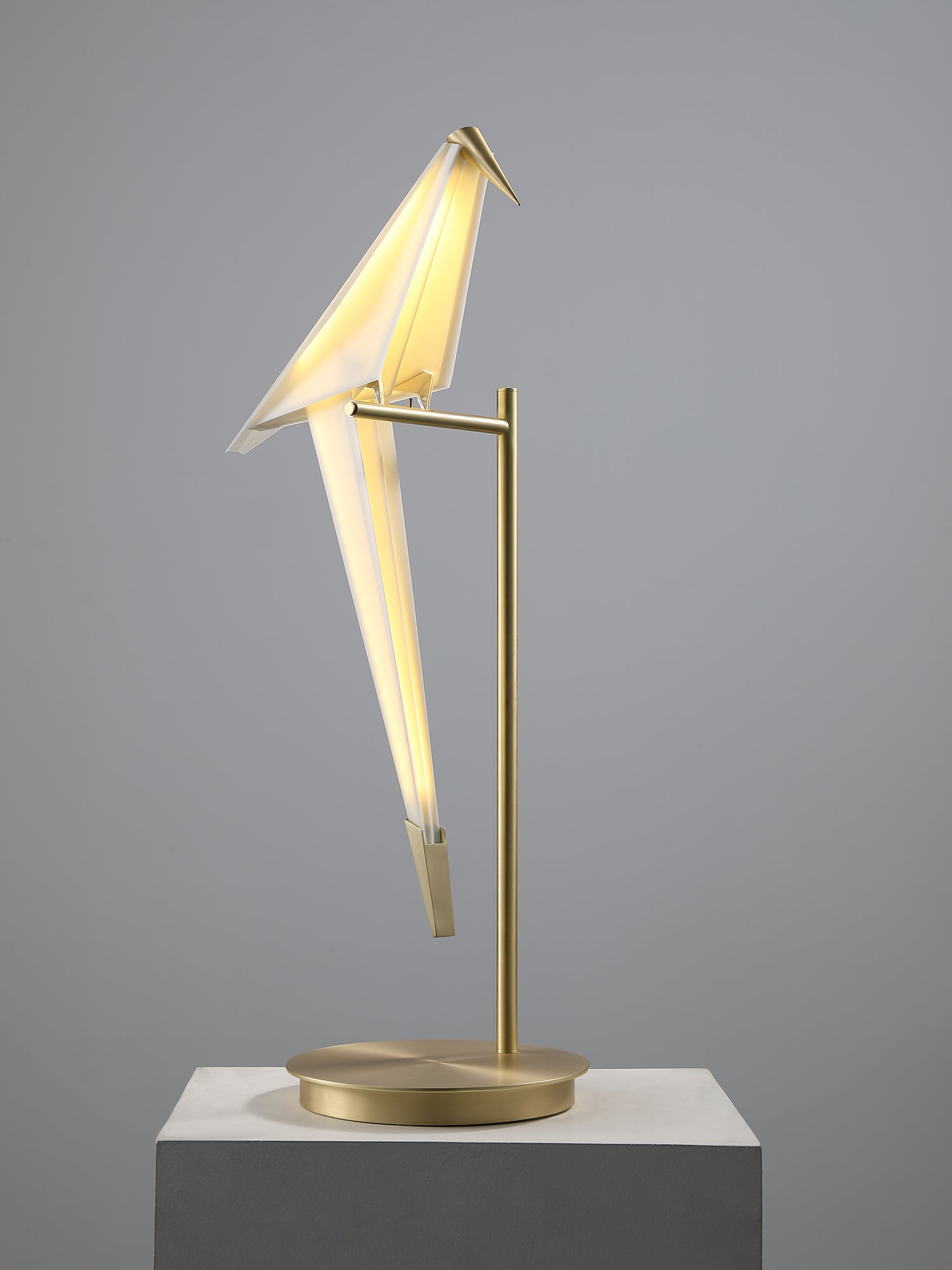 Kaelora Contemporary Table Lamp-Neutral Decor