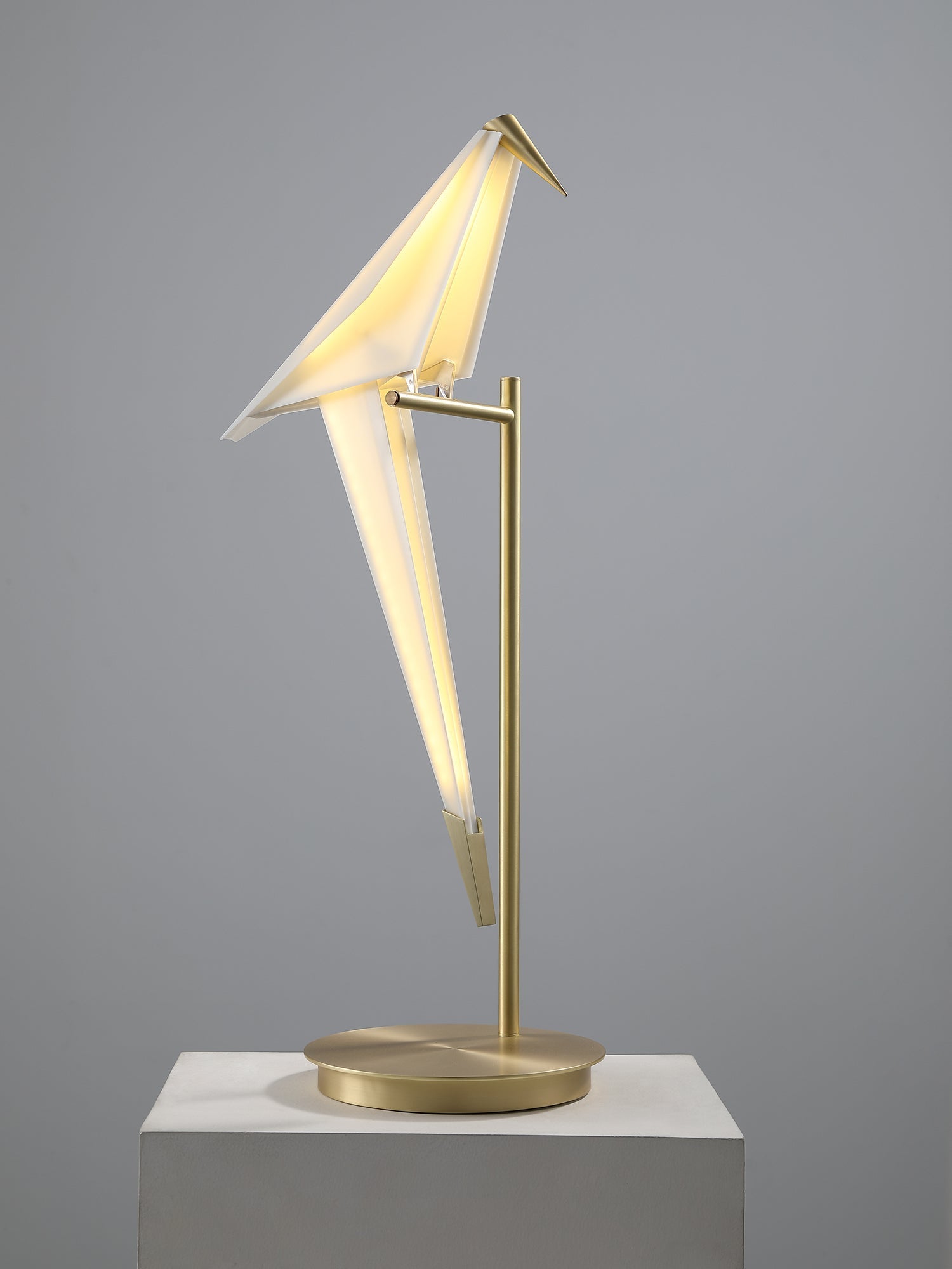 Kaelora Contemporary Table Lamp-Neutral Decor