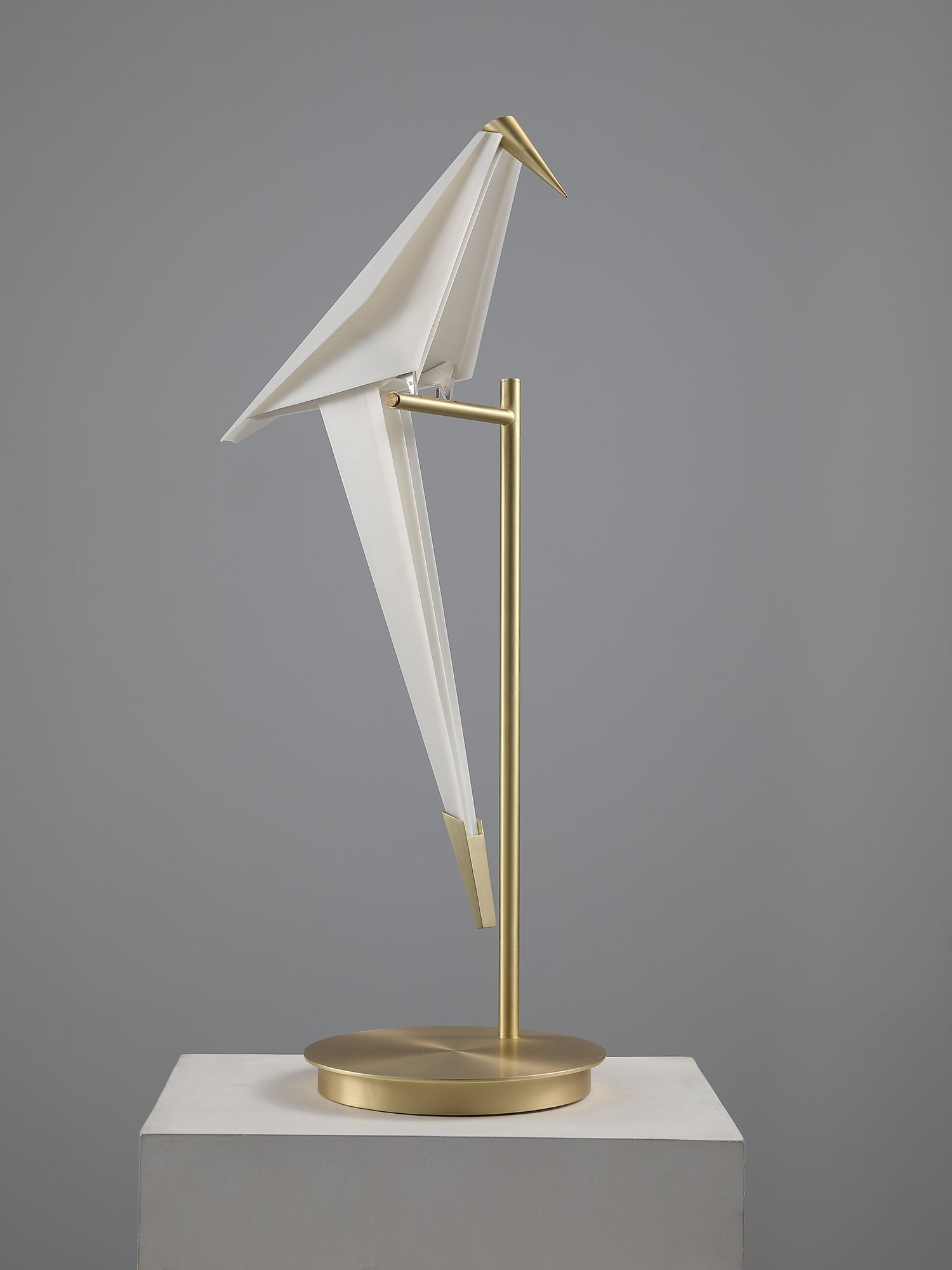 Kaelora Contemporary Table Lamp-Neutral Decor