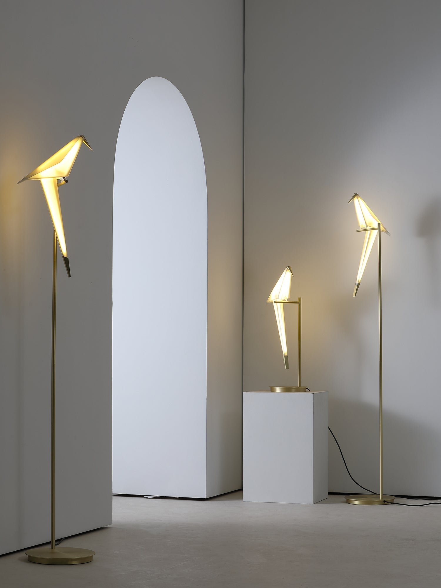 Kaelora Contemporary Table Lamp-Neutral Decor