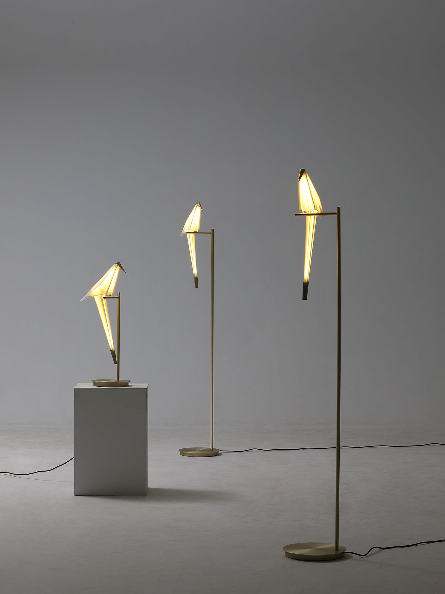 Kaelora Contemporary Table Lamp-Neutral Decor