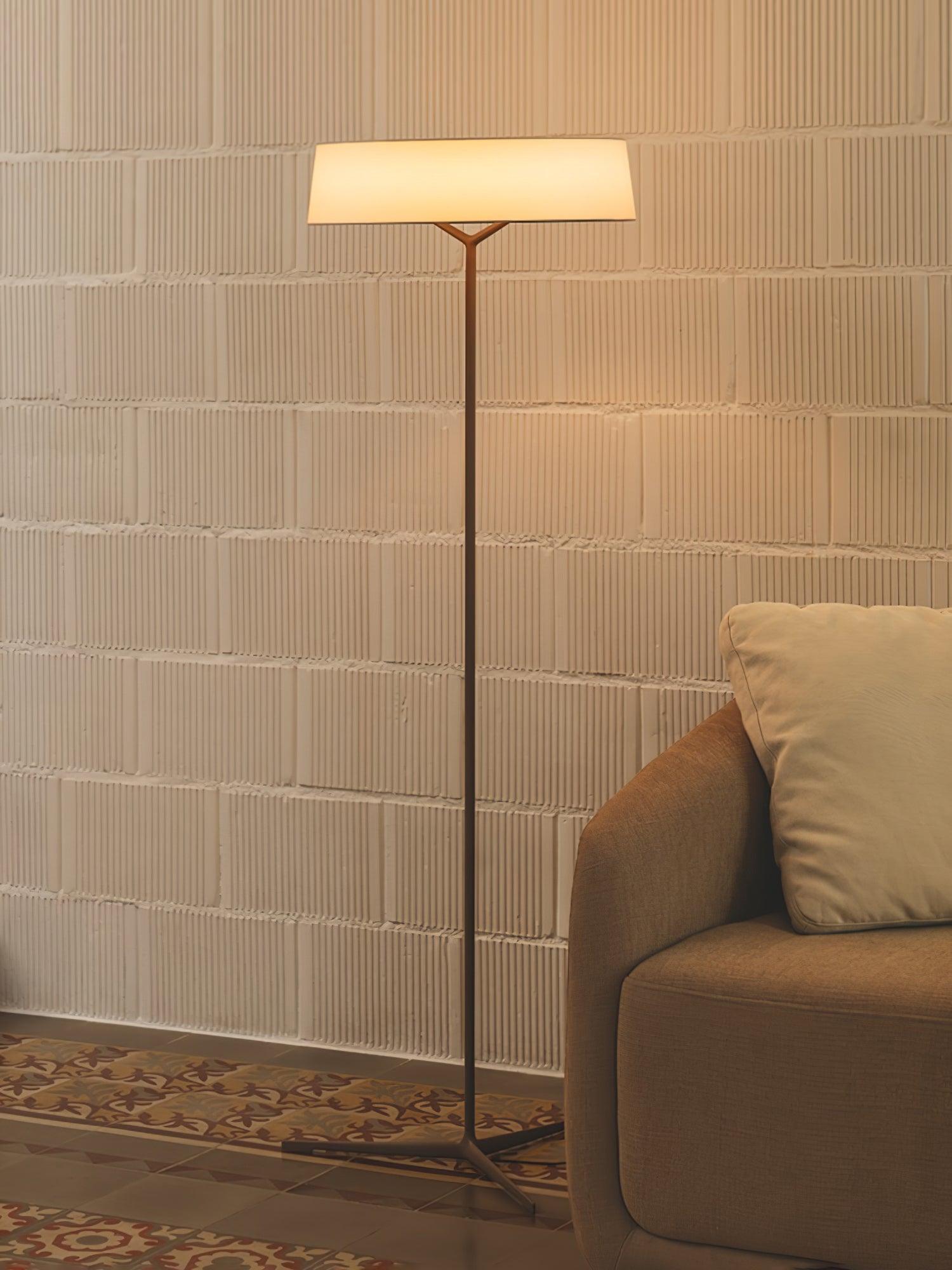 Zemaryre Modern Floor Lamp-Neutral Decor