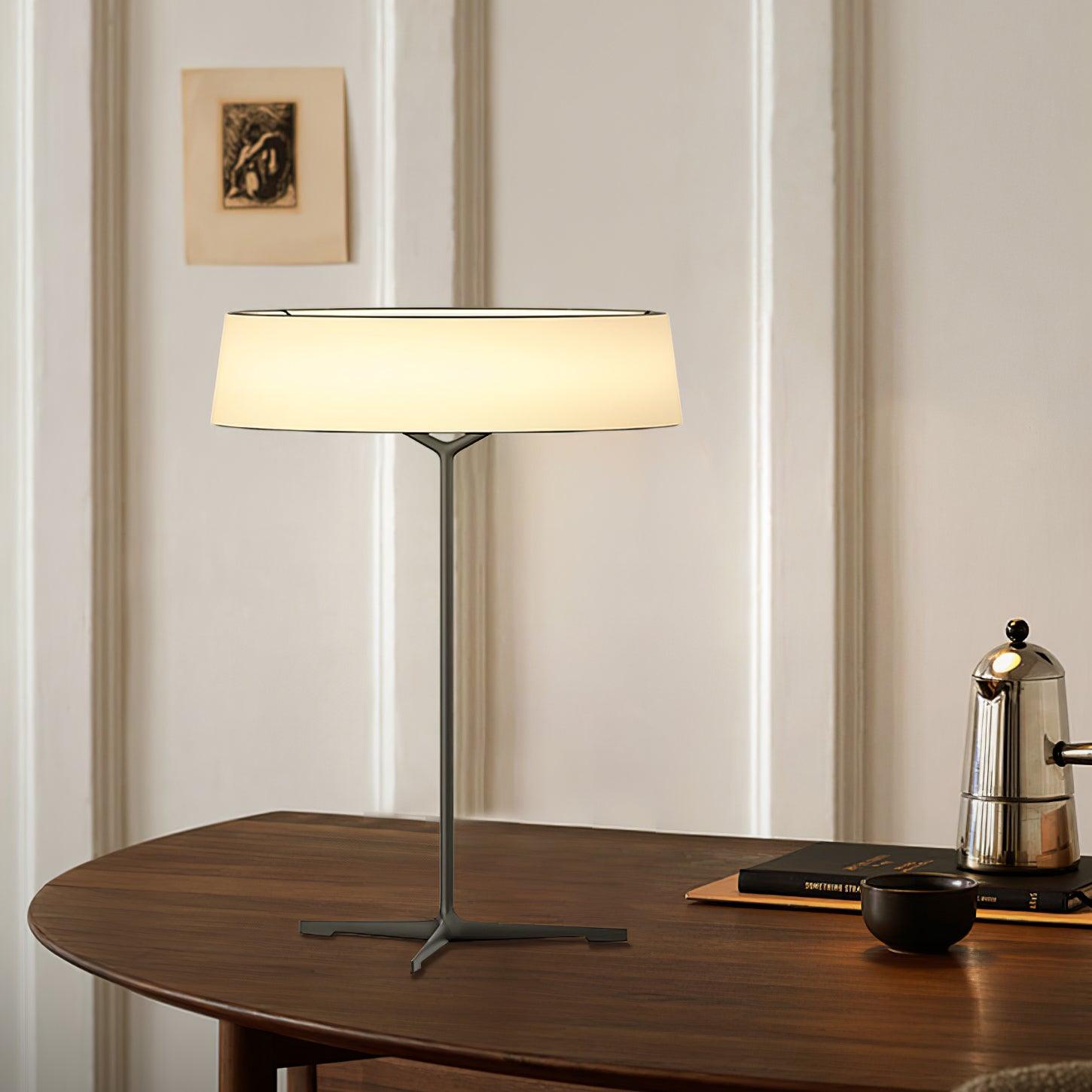 Vaelen Fabric Scandinavian Table Lamp-Neutral Decor