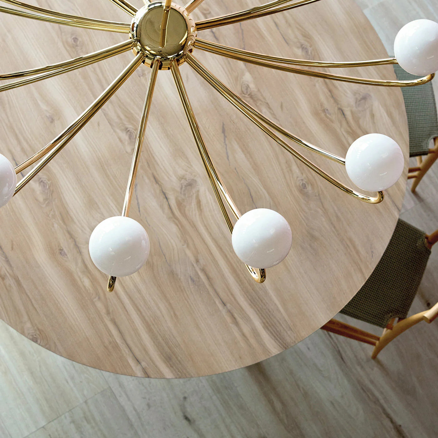 Aurlaeir Chandelier