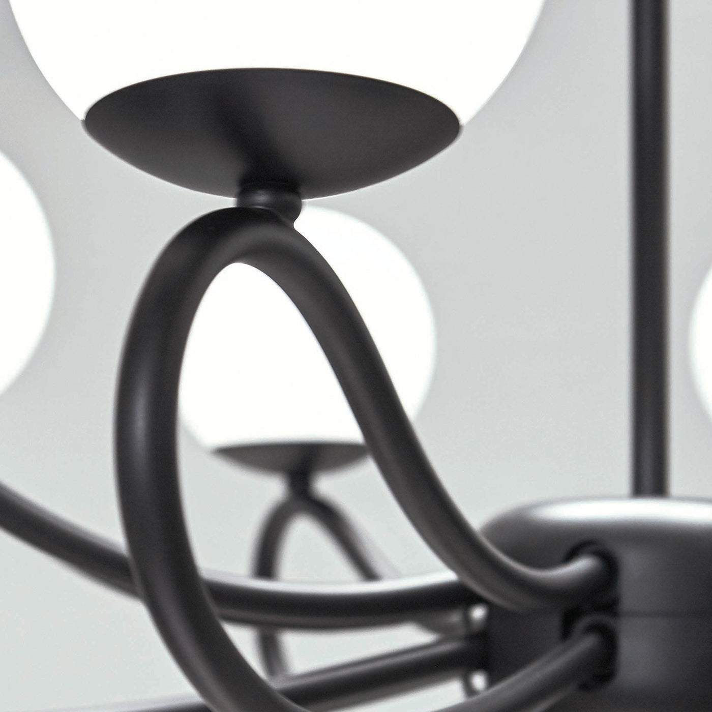 Aurlaeir Chandelier