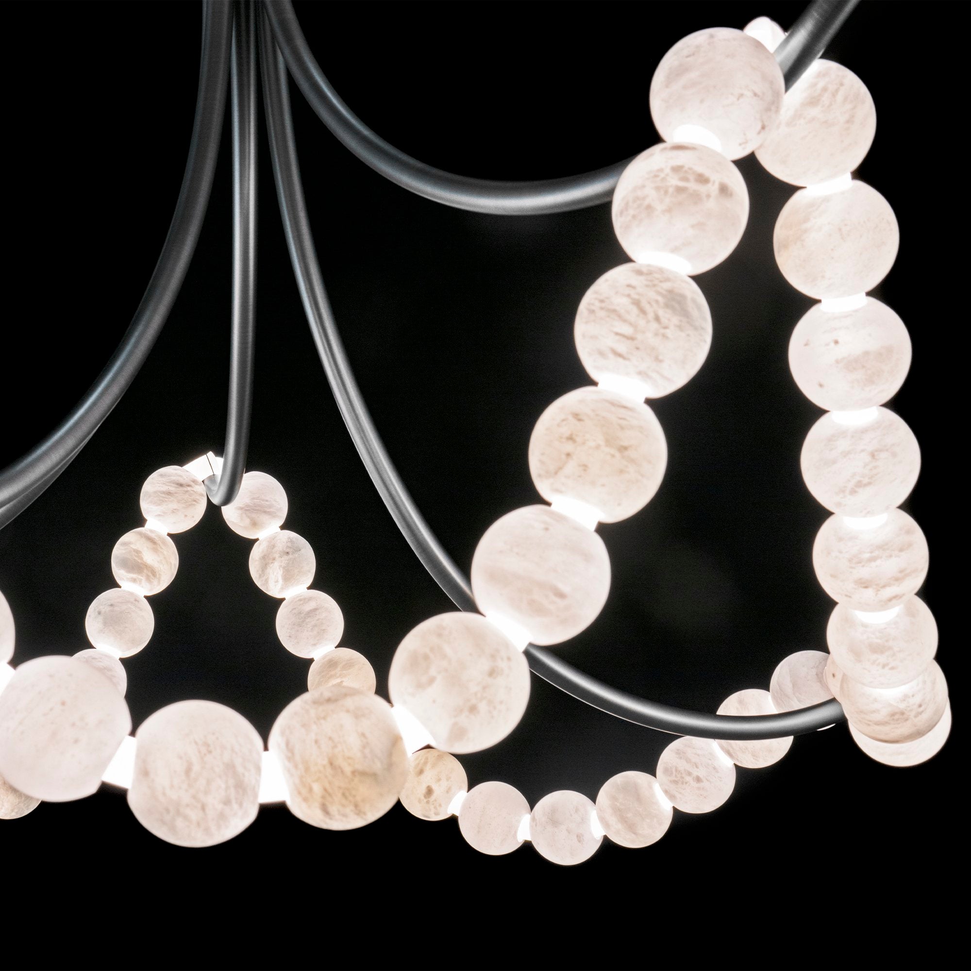 Parel Alabaster Chandelier-Neutral Decor