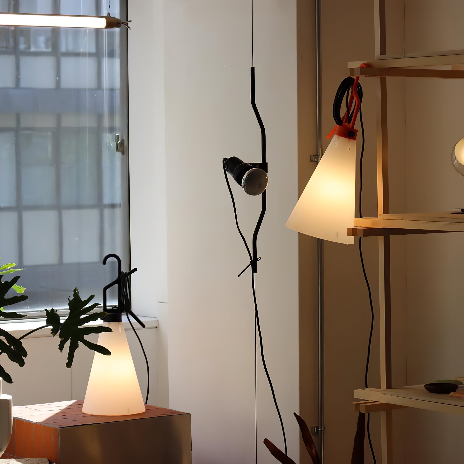 Ilthair Pendant Light