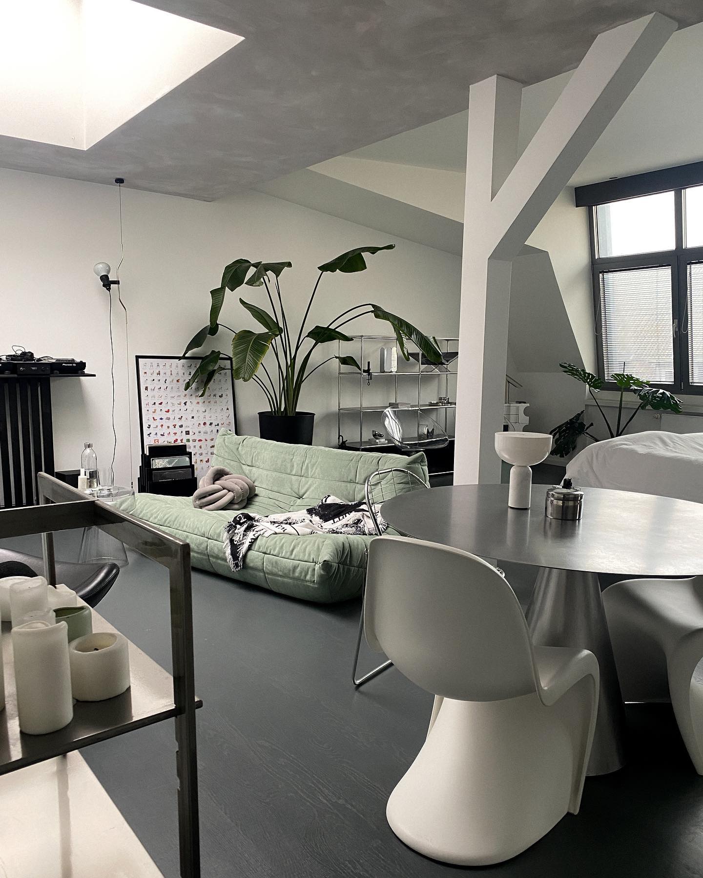 Ilthair Pendant Light