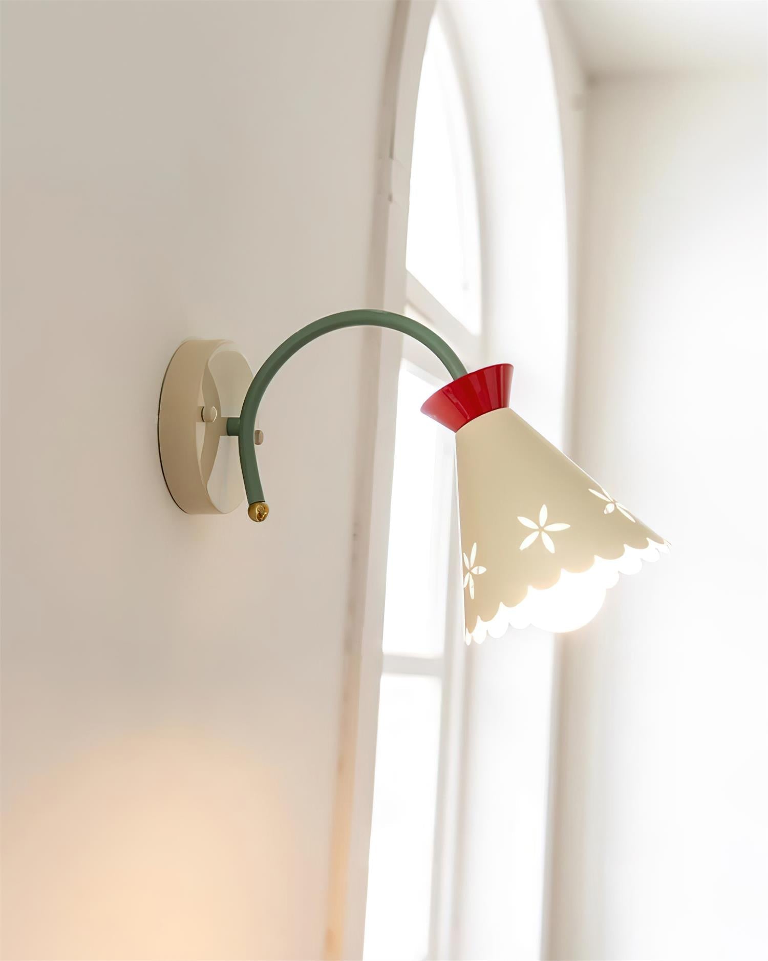Pippa Wall Lamp