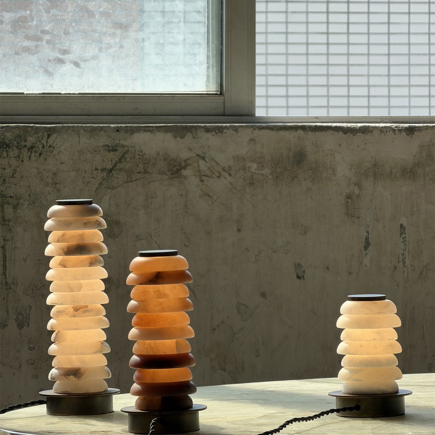 The large size (H 28.5cm) of the Payson Alabaster Table Lamp.