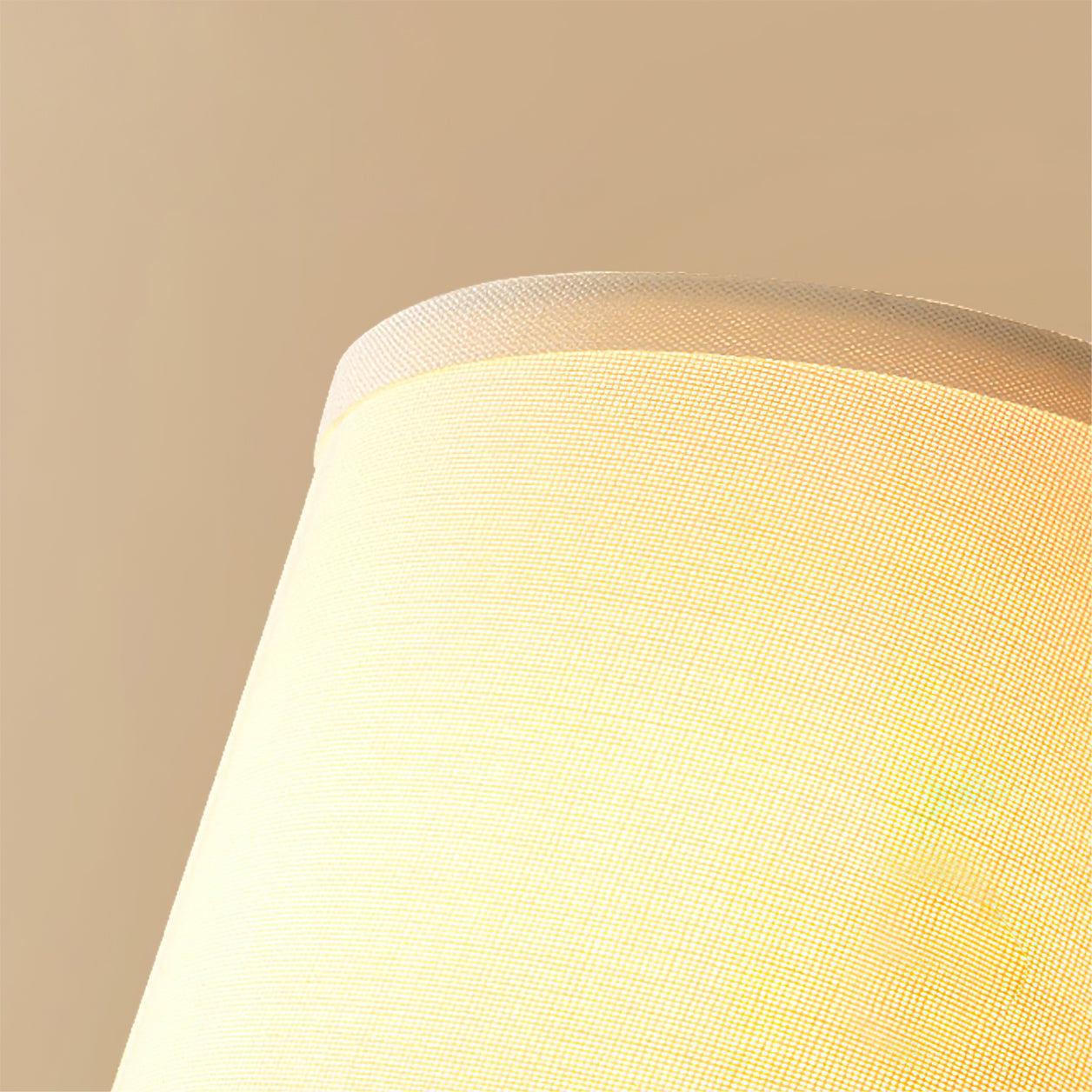 Ilthean Wall Lamp