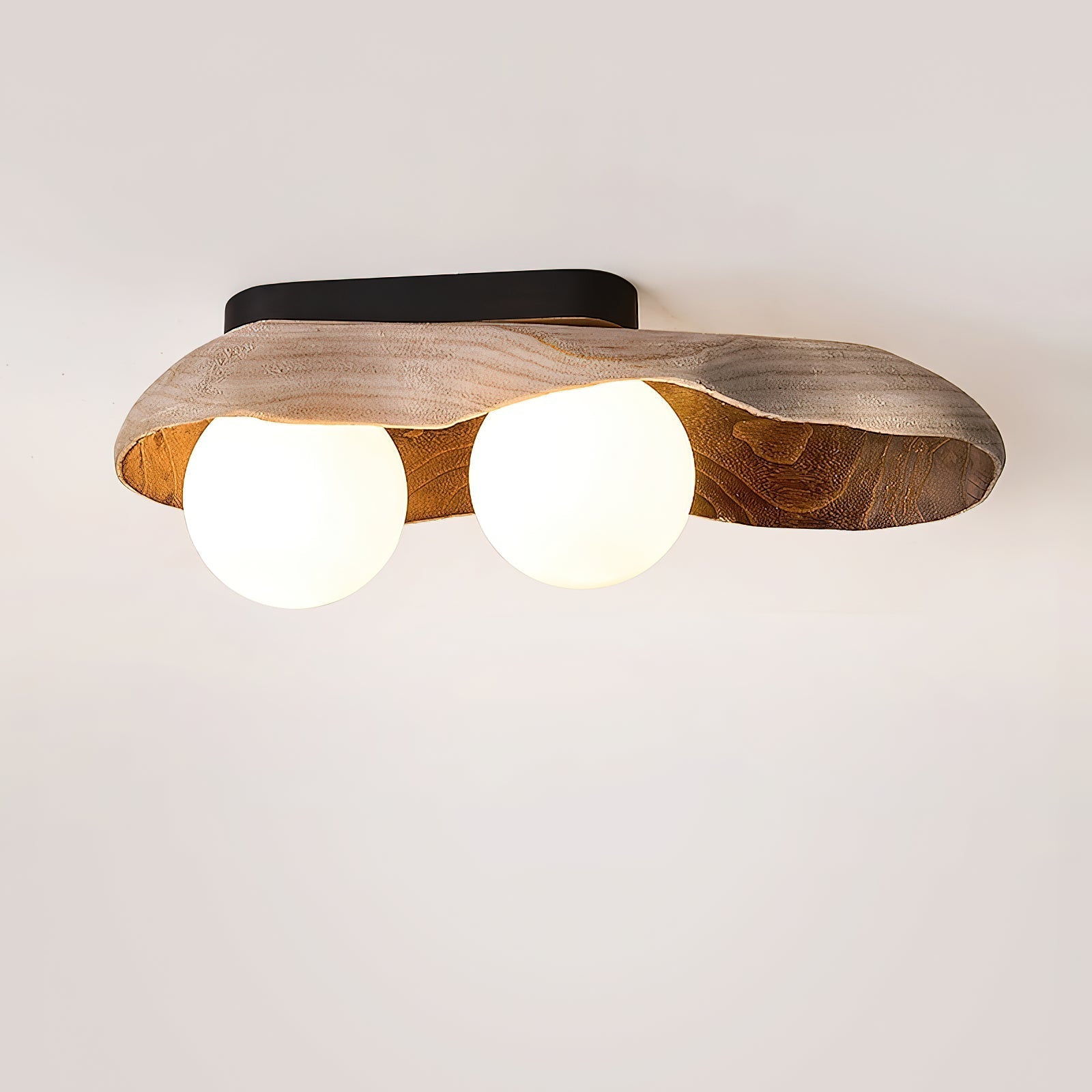 Ivaren Ceiling Lamp