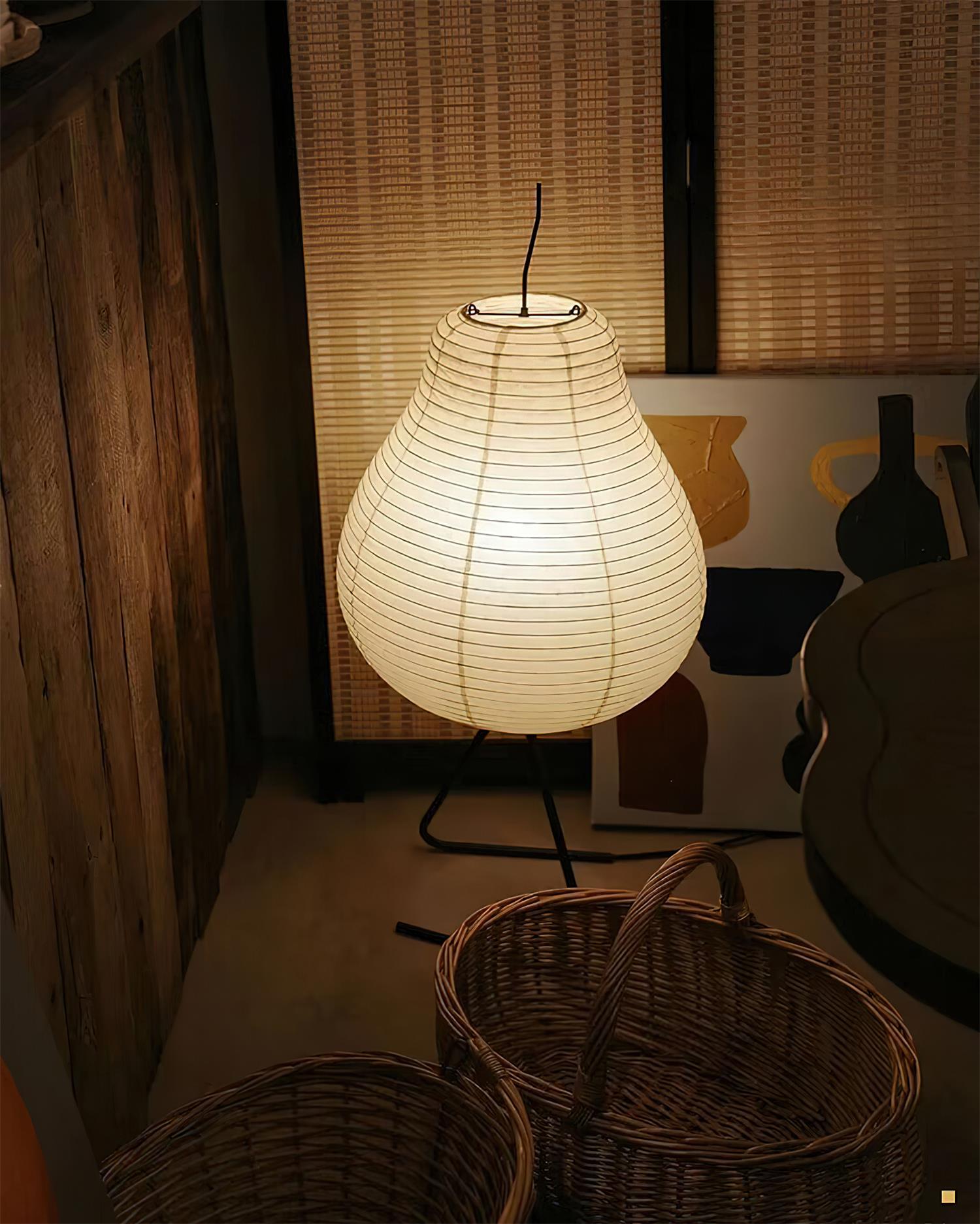 Willow Floor Lamp