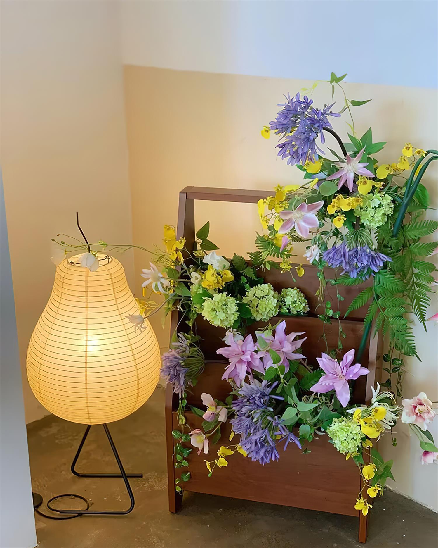 Willow Floor Lamp