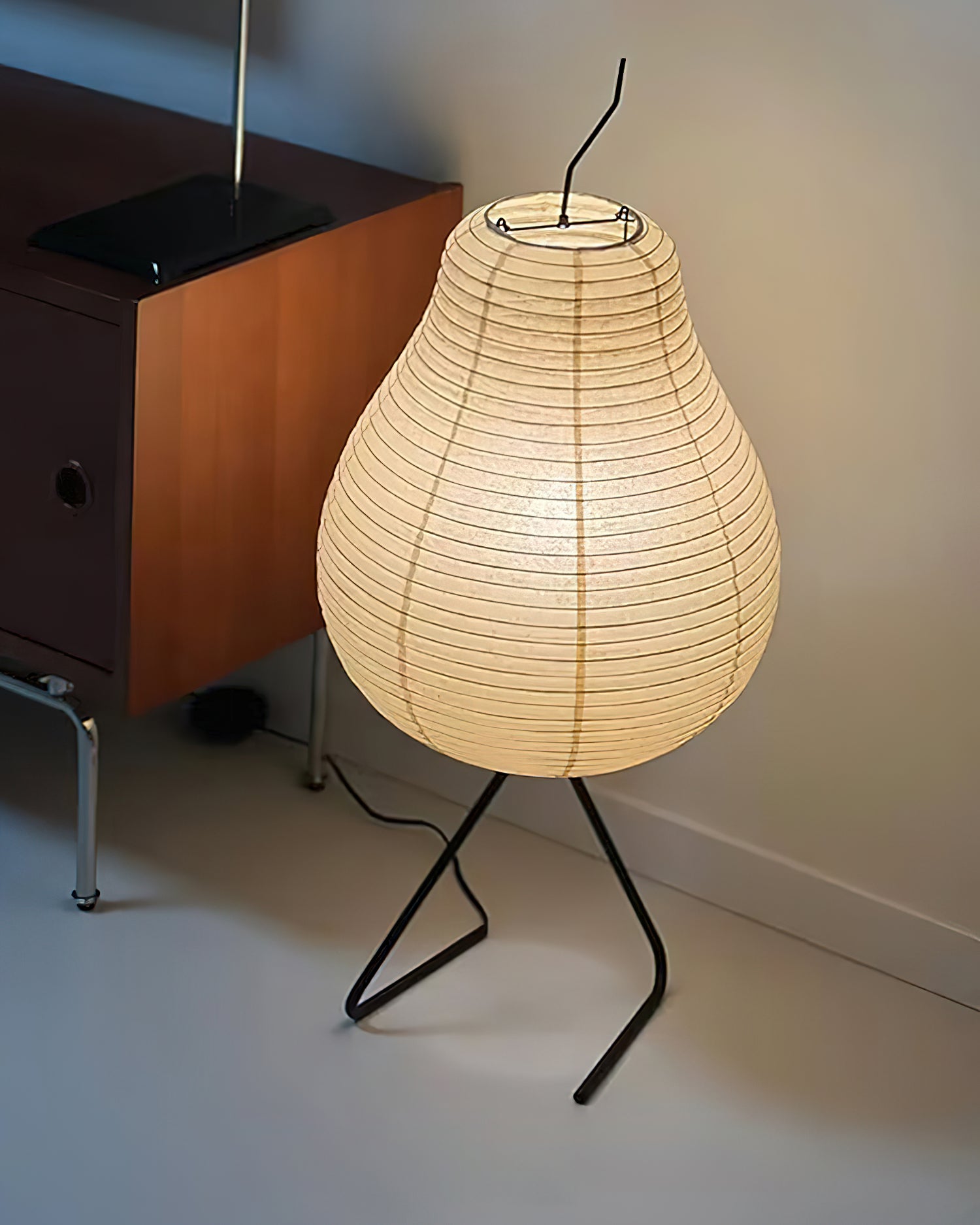 Willow Floor Lamp