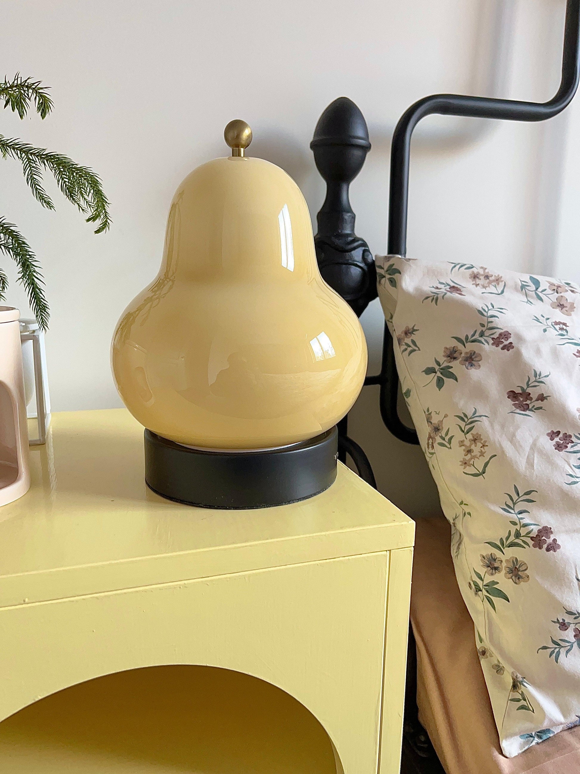 Lumaic Glass Whimsical Table Lamp-Neutral Decor