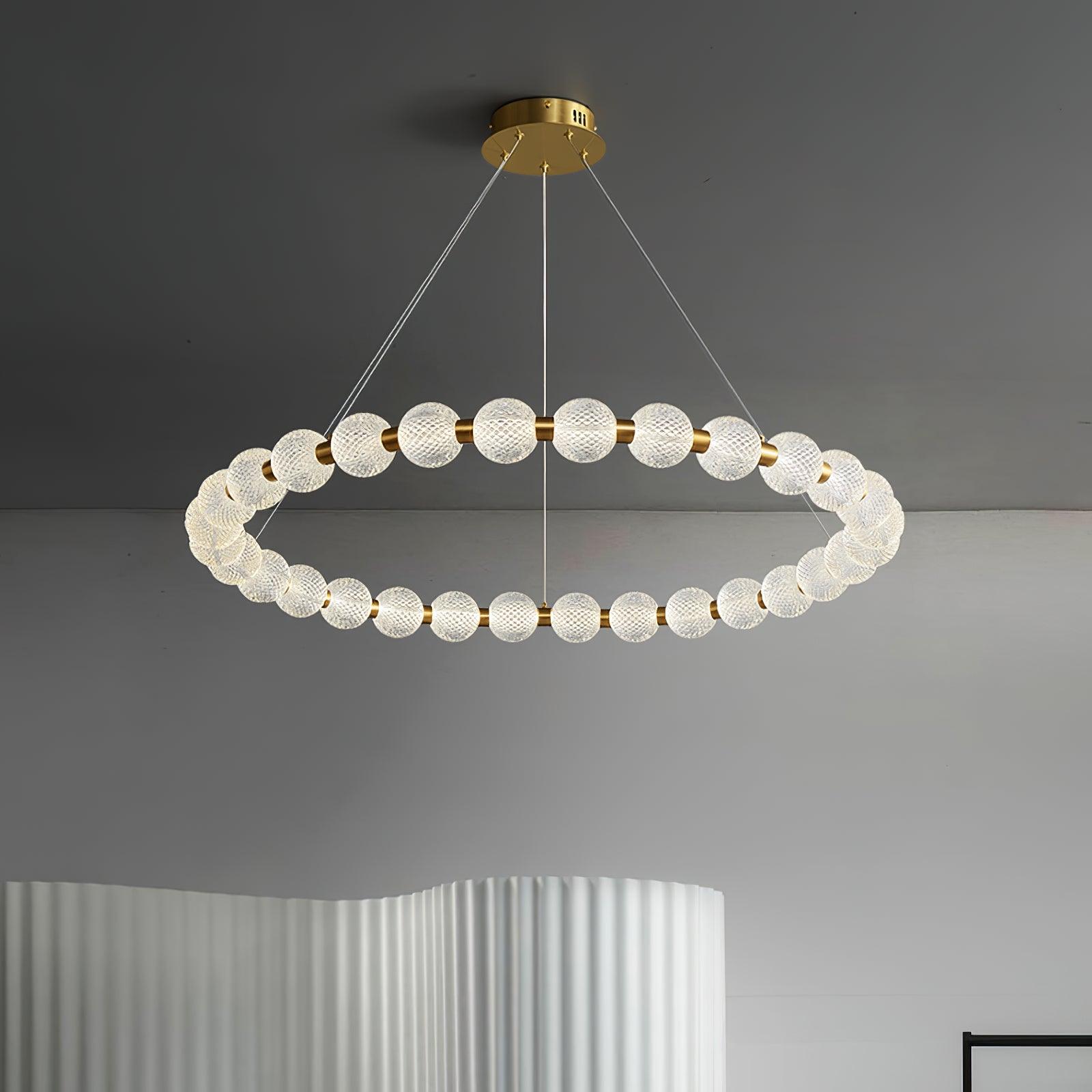 Lustra Chandelier Pearl Gold Ring Elegant-Neutral Decor