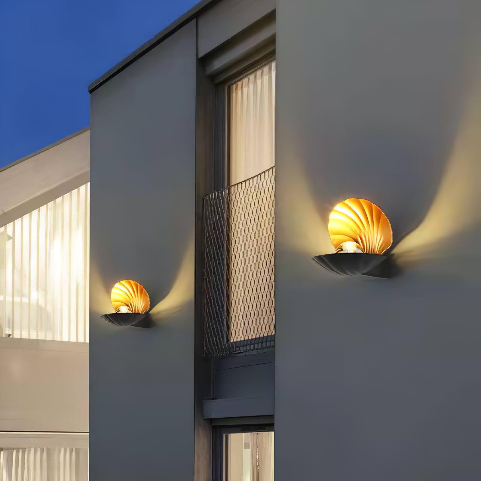 Lustra Wall Lamp Pearl Clam-Neutral Decor