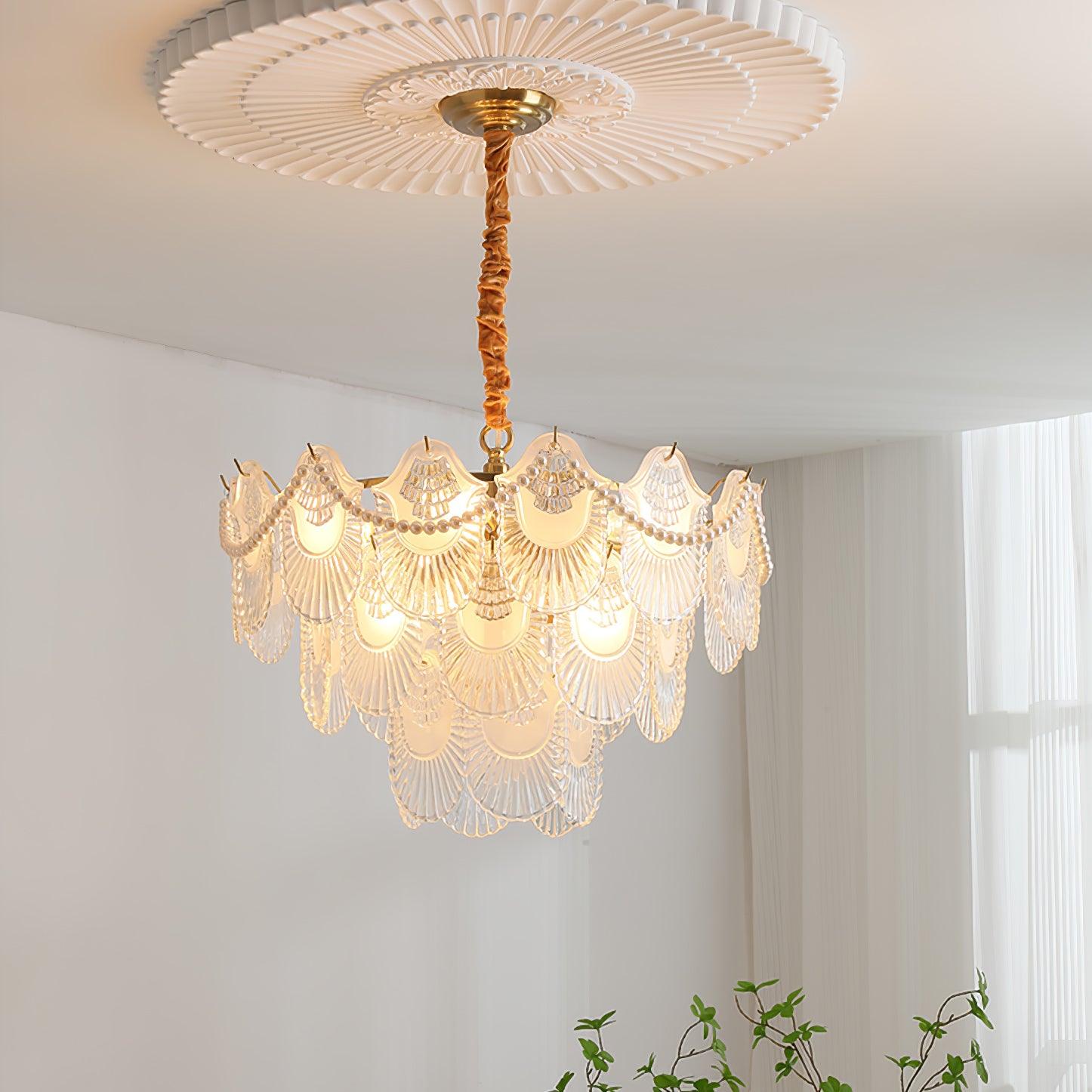 Lustra Chandelier Pearl Glass Shell-Neutral Decor