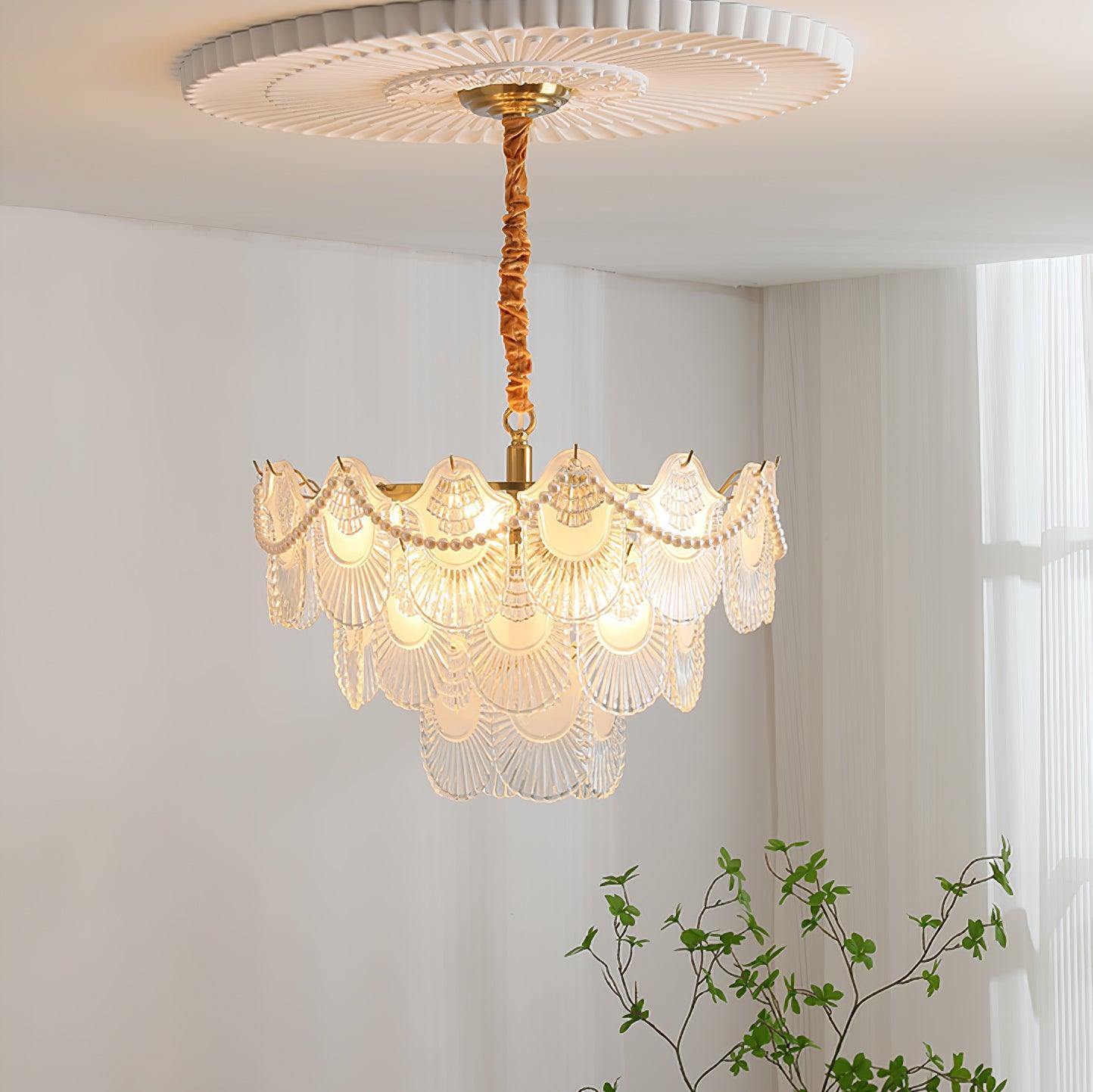 Lustra Chandelier Pearl Glass Shell-Neutral Decor