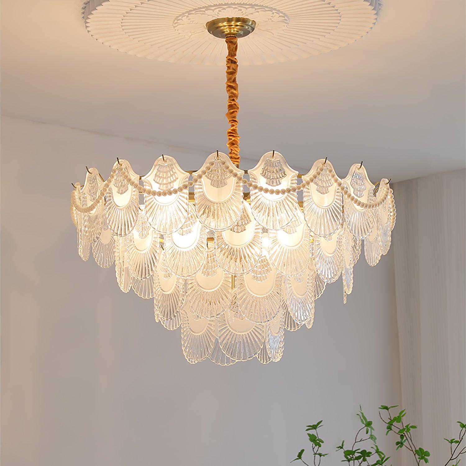 Lustra Chandelier Pearl Glass Shell-Neutral Decor