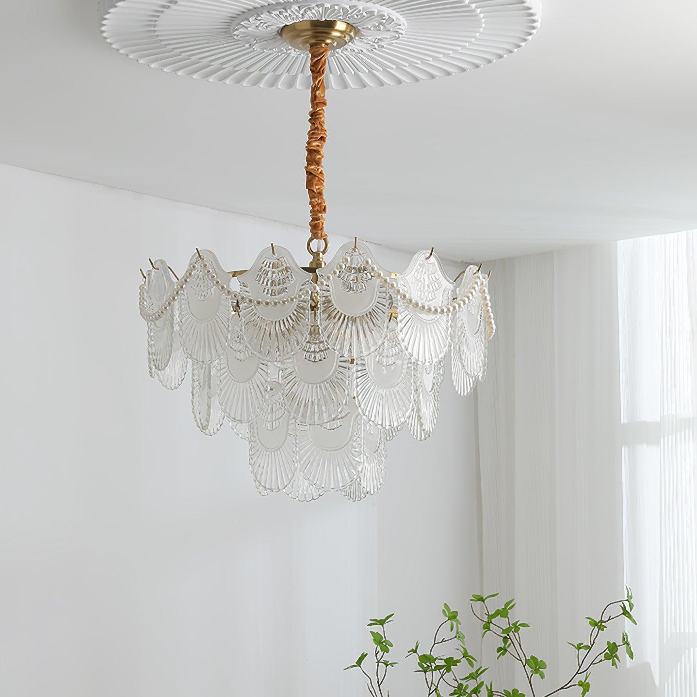Lustra Chandelier Pearl Glass Shell-Neutral Decor