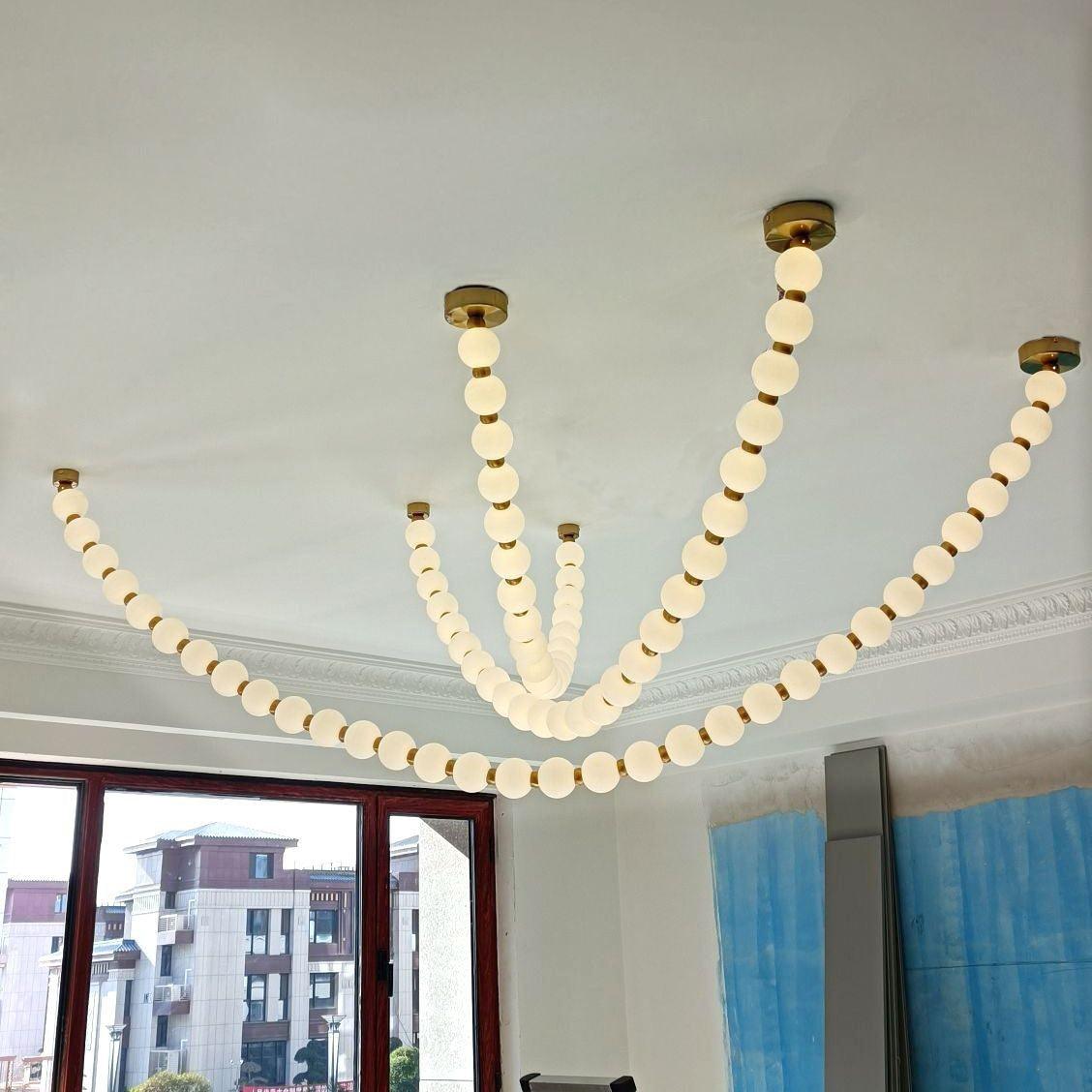Kanell Brass Sputnik Chandelier-Neutral Decor