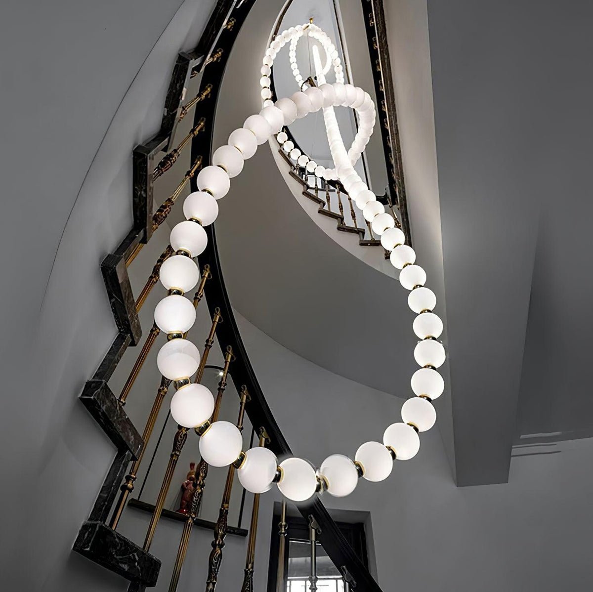 Kanell Brass Sputnik Chandelier-Neutral Decor