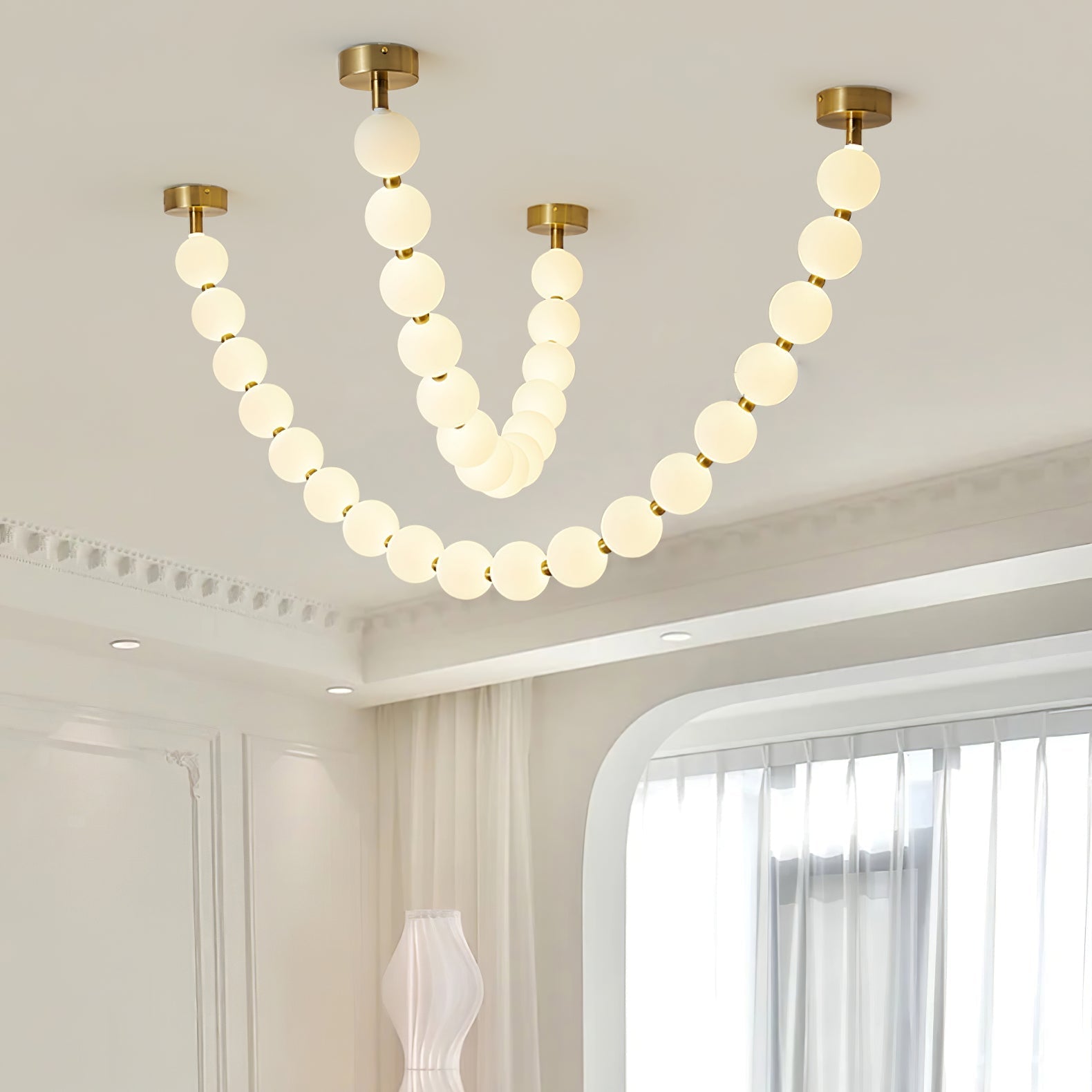 Kanell Brass Sputnik Chandelier-Neutral Decor