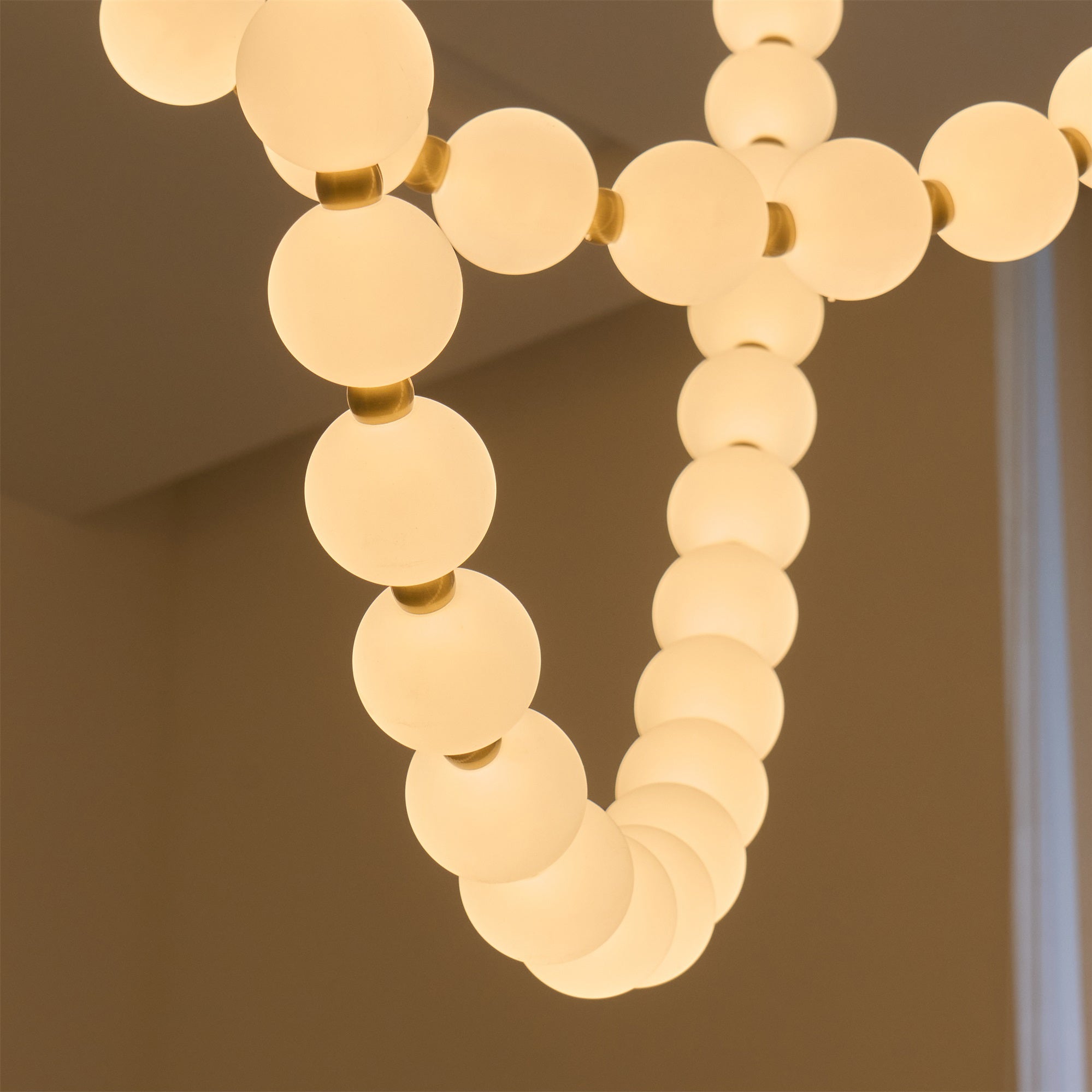 Icarara Chandelier