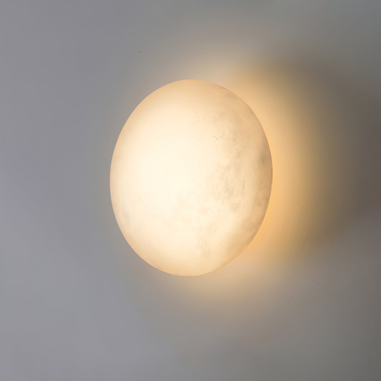 Eurthais Minimalist Alabaster Wall Light-Neutral Decor