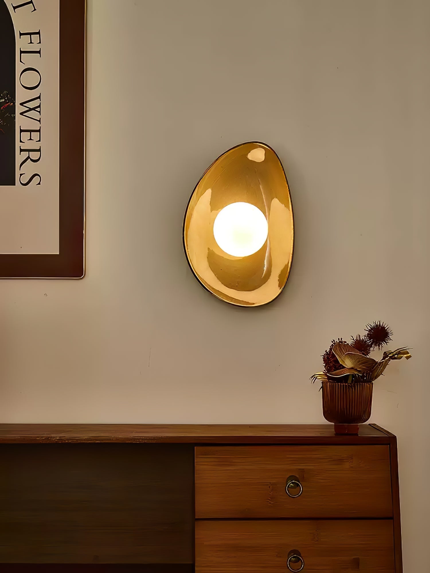 Ertalila Elegance Pebble Disc Ceramics Wall Light-Neutral Decor