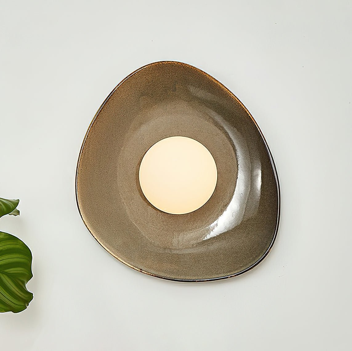 Ertalila Elegance Pebble Disc Ceramics Wall Light-Neutral Decor