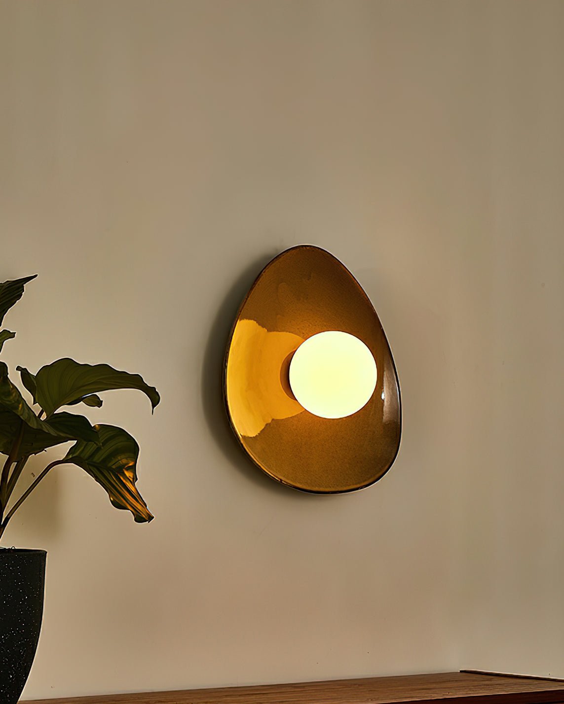 Ertalila Elegance Pebble Disc Ceramics Wall Light-Neutral Decor