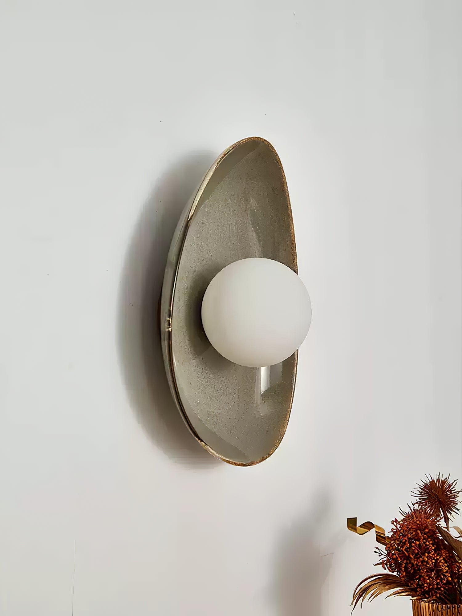 Ertalila Elegance Pebble Disc Ceramics Wall Light-Neutral Decor