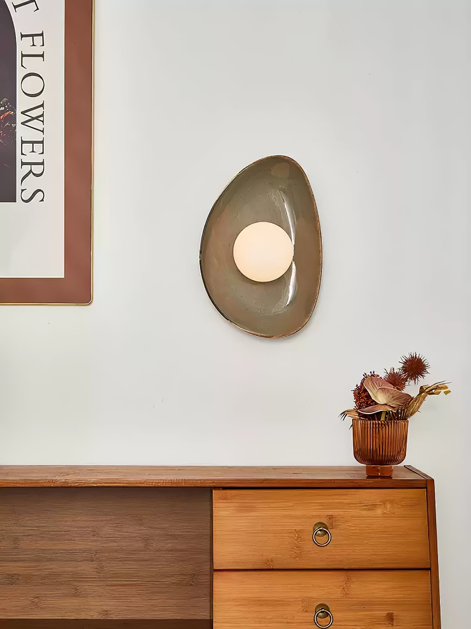 Ertalila Elegance Pebble Disc Ceramics Wall Light-Neutral Decor