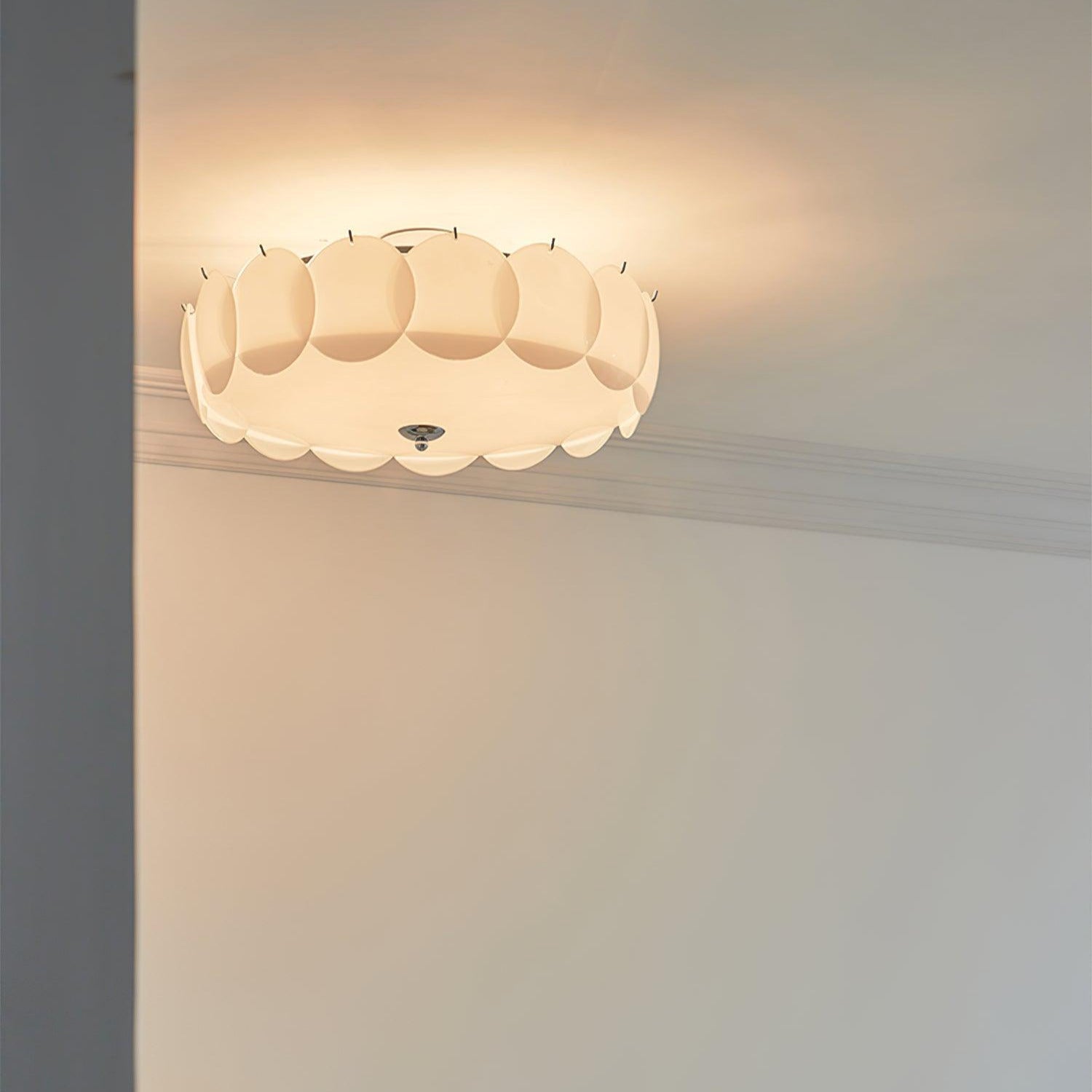 Meiho Petal Shell Ceiling Light